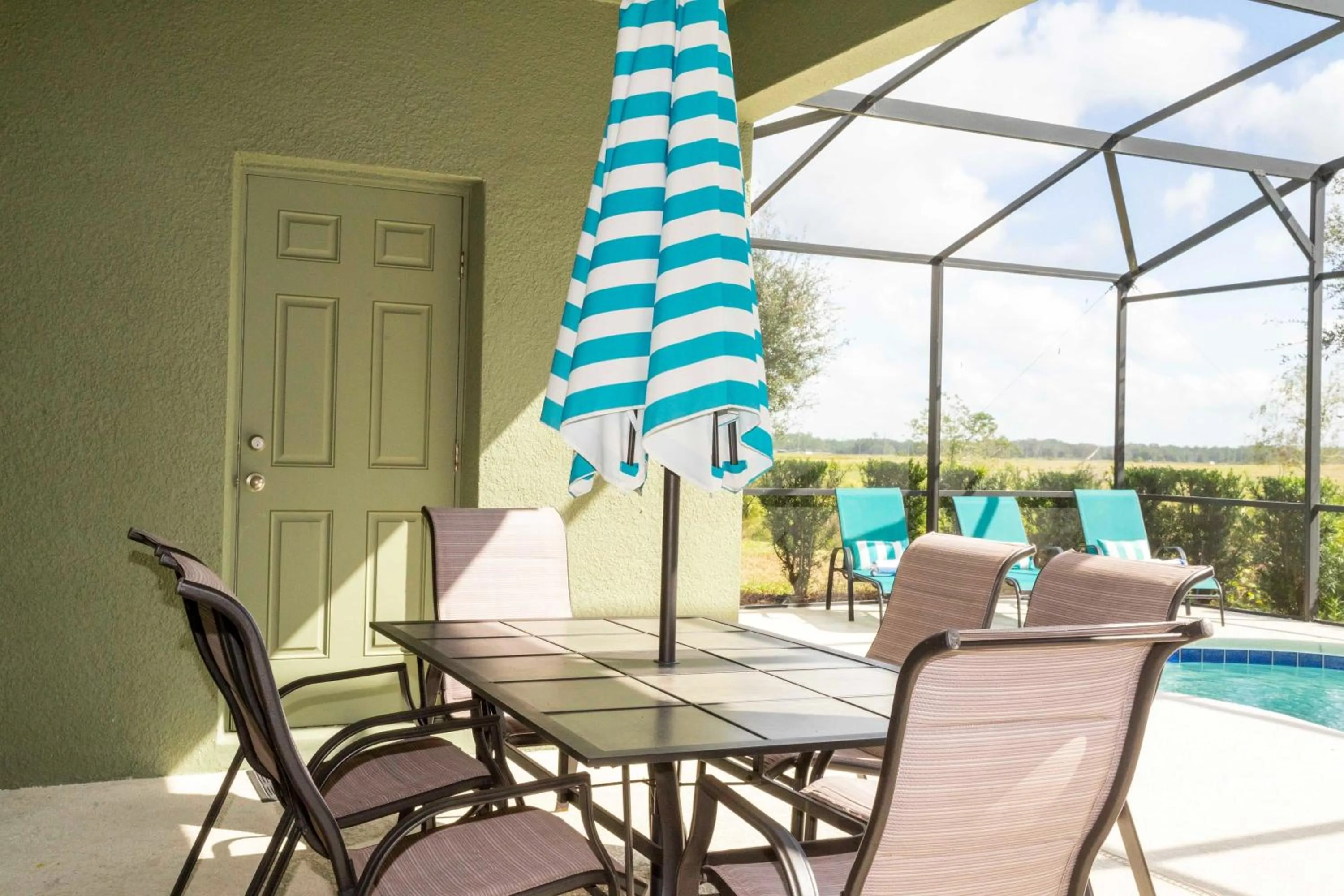 Marvelous 7 Bd w/ Pool Close to Disney @ Solterra 6086