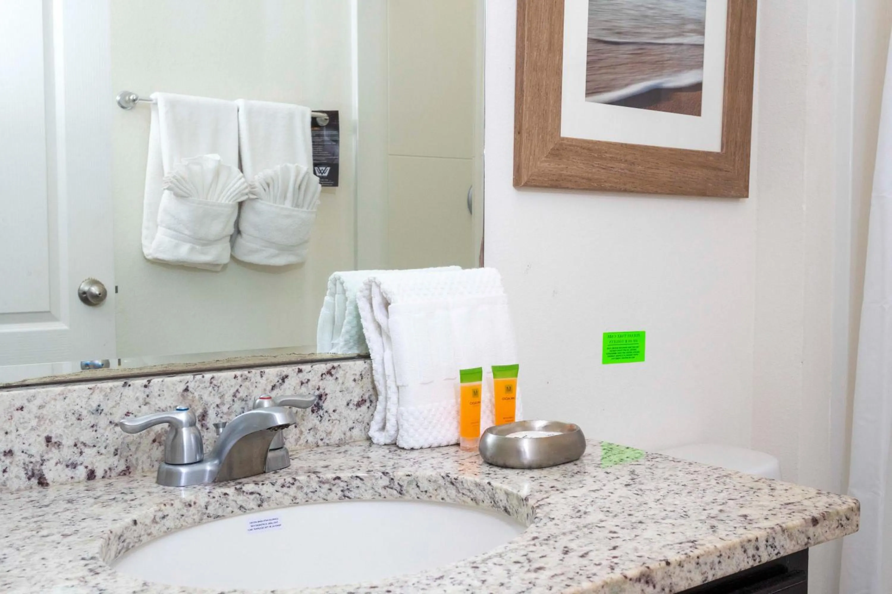 Marvelous 7 Bd w/ Pool Close to Disney @ Solterra 6086