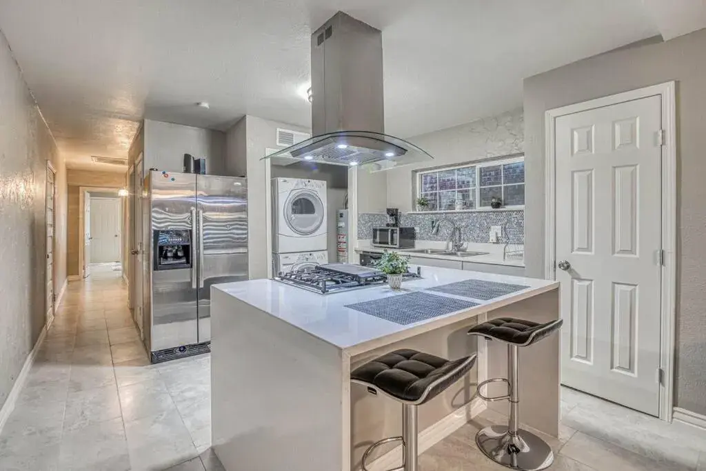 Close to All, Restfull, Cozy Duplex B in Downtown, UTEP, Hospitals Close to All, Restfull, Cozy Duplex B in Downtown, UTEP, Hospitals