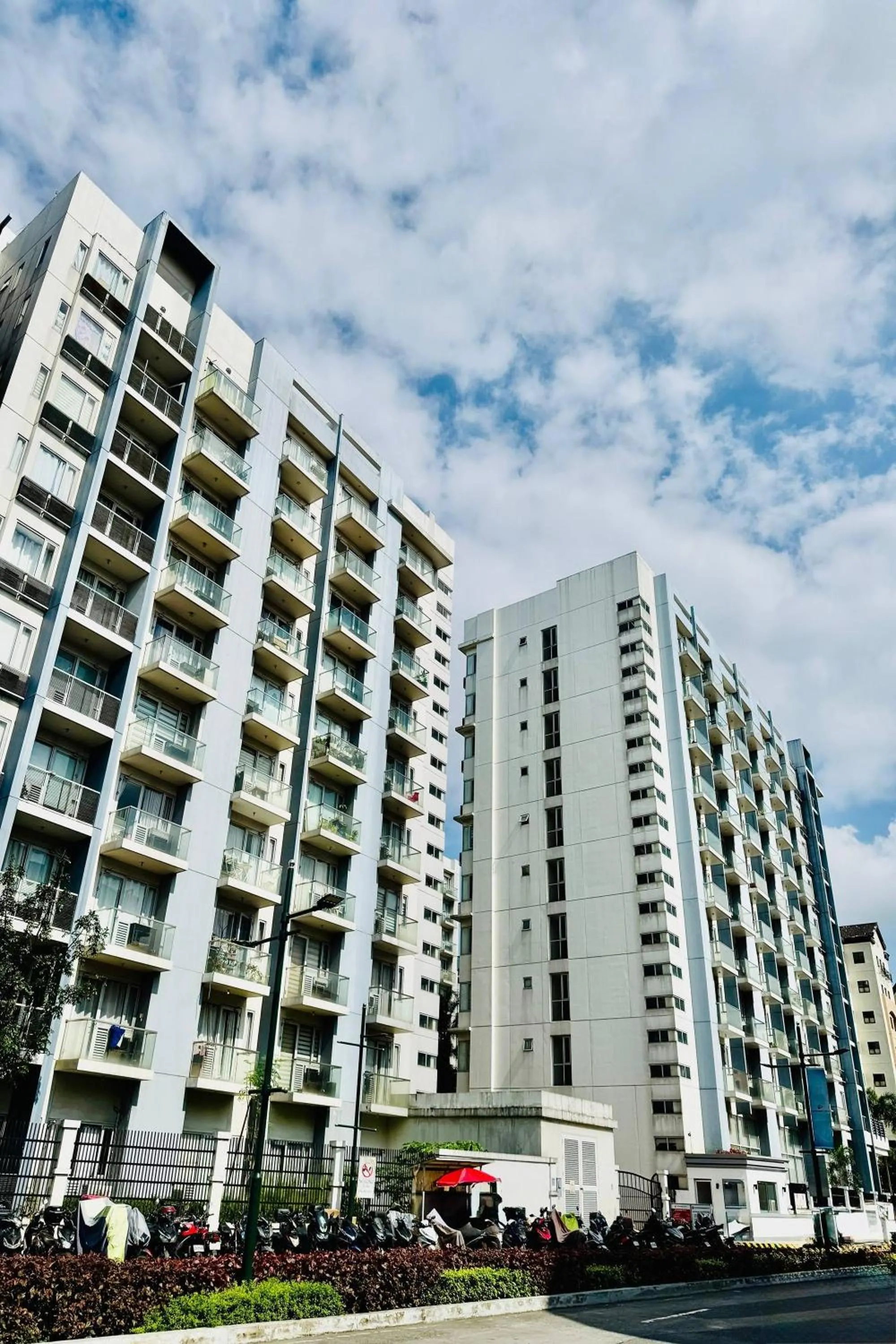 Property building in Del's Condotel across NAIA Terminal 3