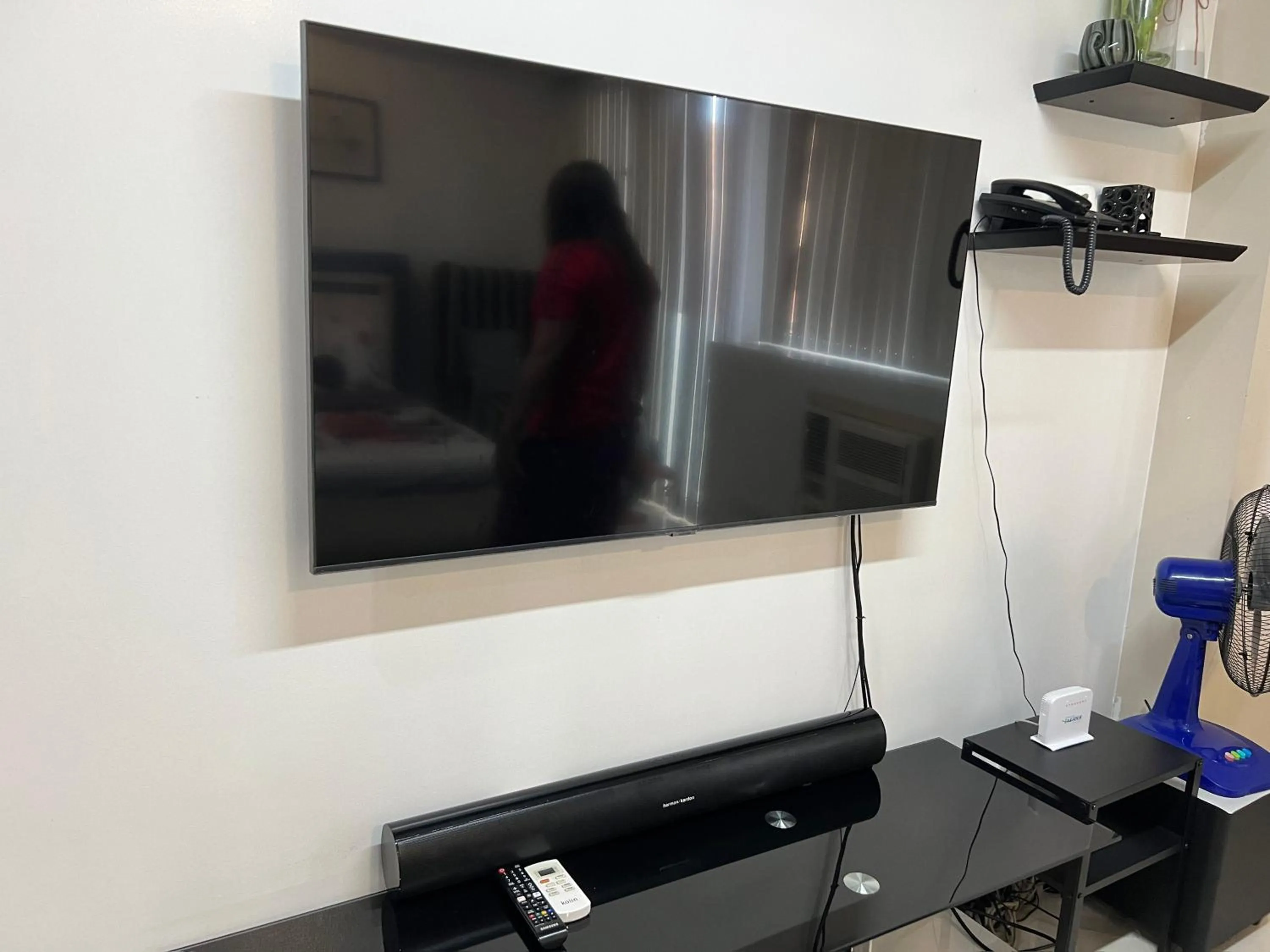 TV and multimedia in Del's Condotel across NAIA Terminal 3