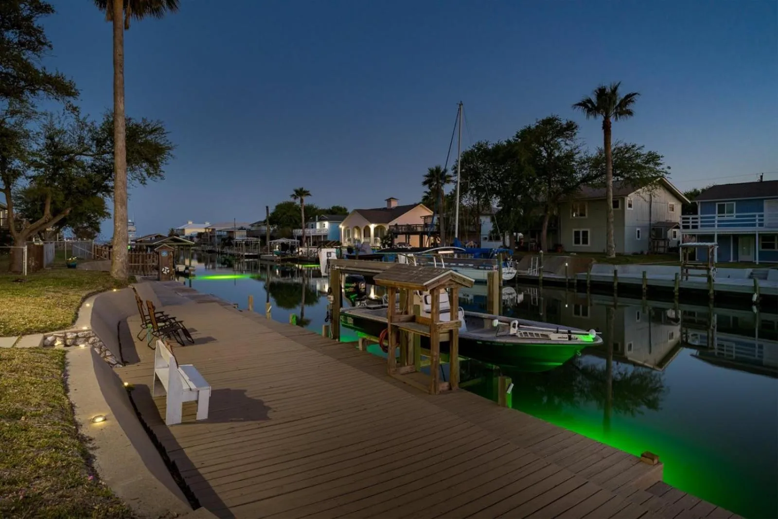 Property building in Catch & Play on Estes Bay