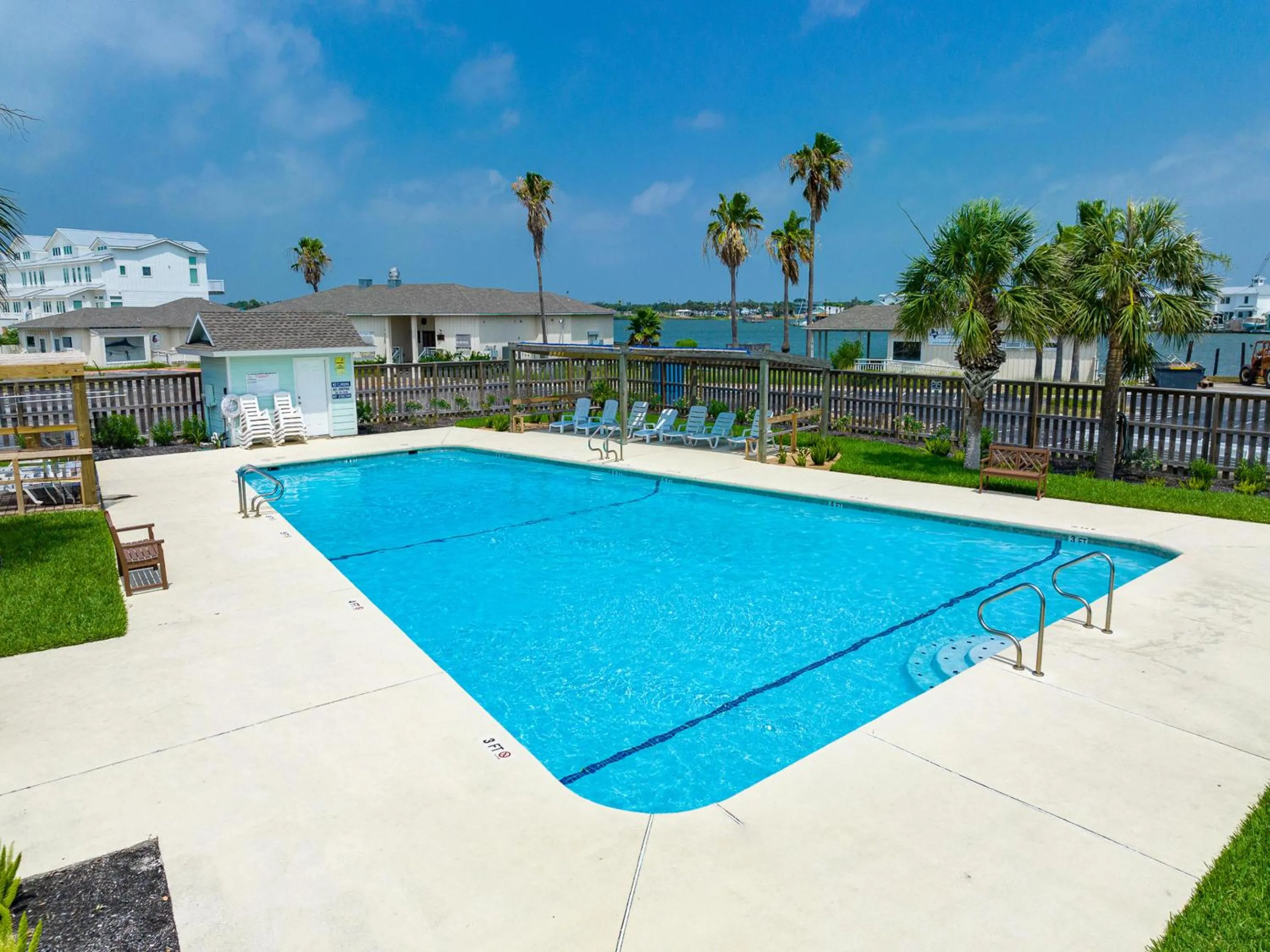 Property building in Edgewater Escape