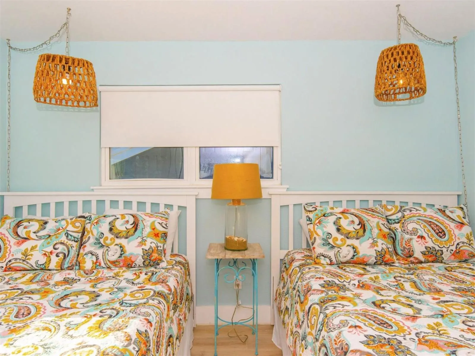 Property building, Bed in Fisherman Luv