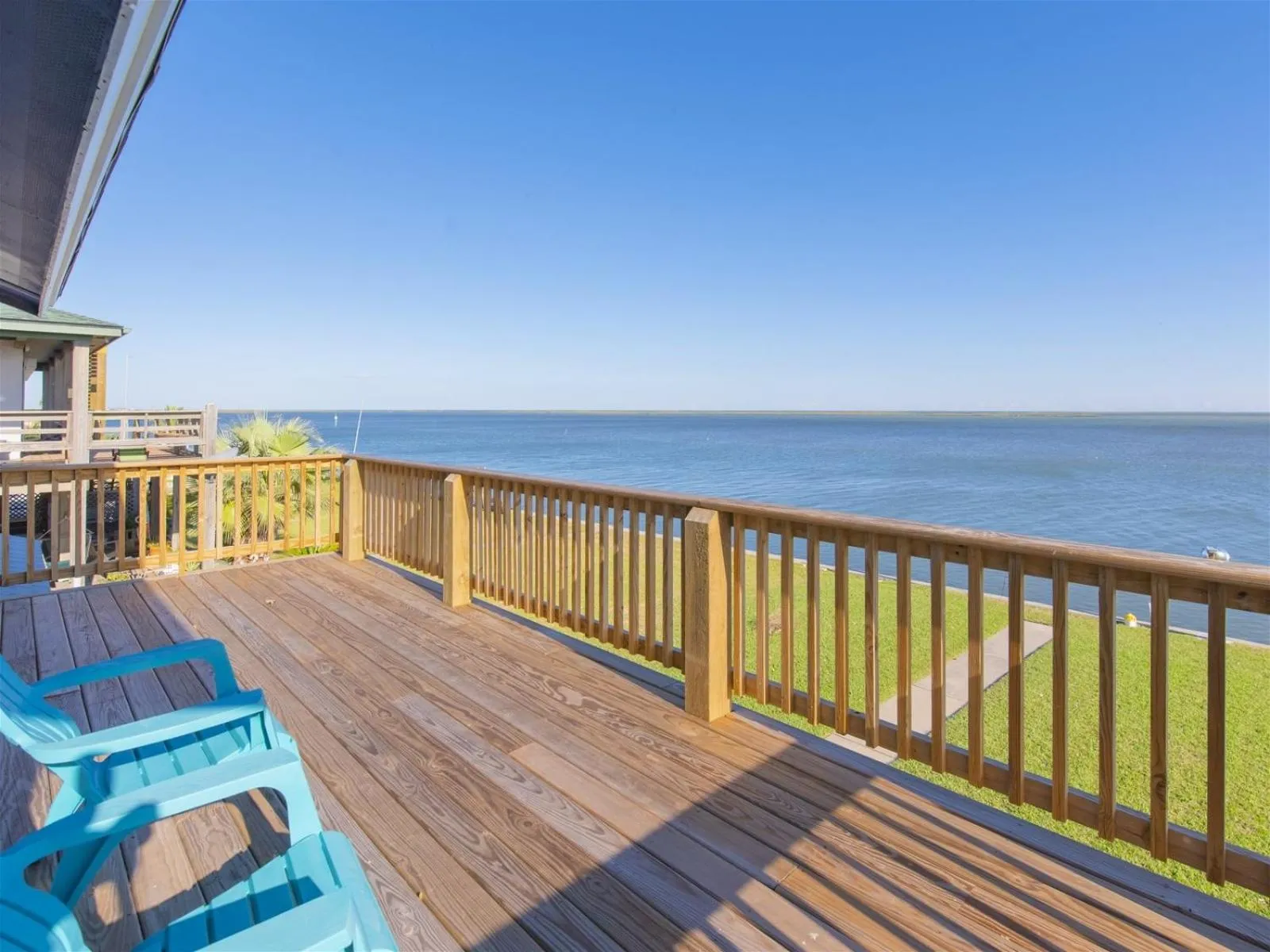 Property building in Fisherman Luv