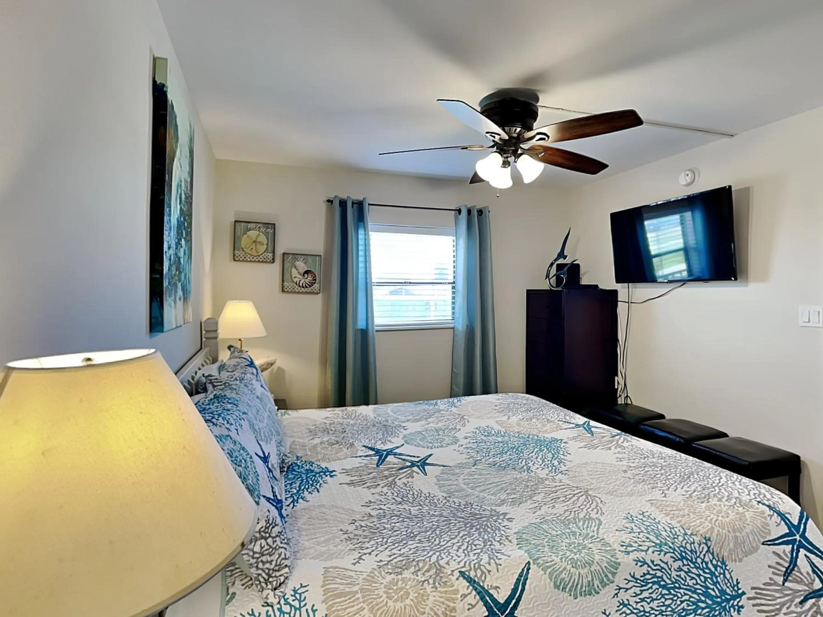 Property building, Bed in Laguna Reef #315 - Bayview Retreat