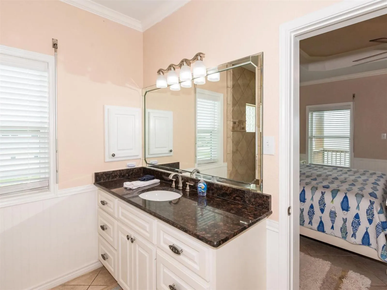 Property building in Pelican Point