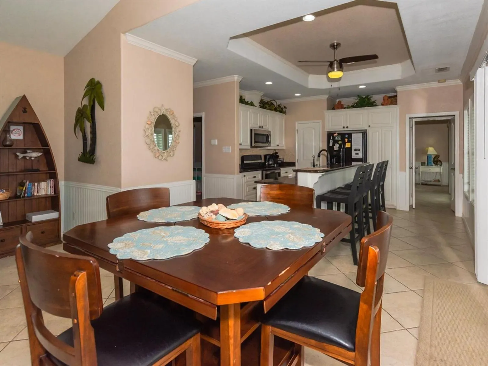 Property building in Pelican Point