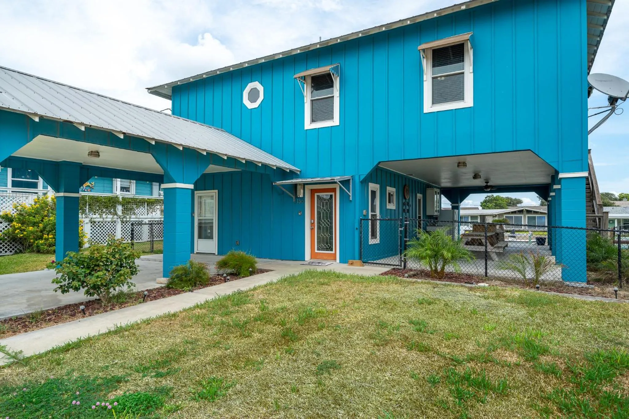 Property building in Pickled Pirate