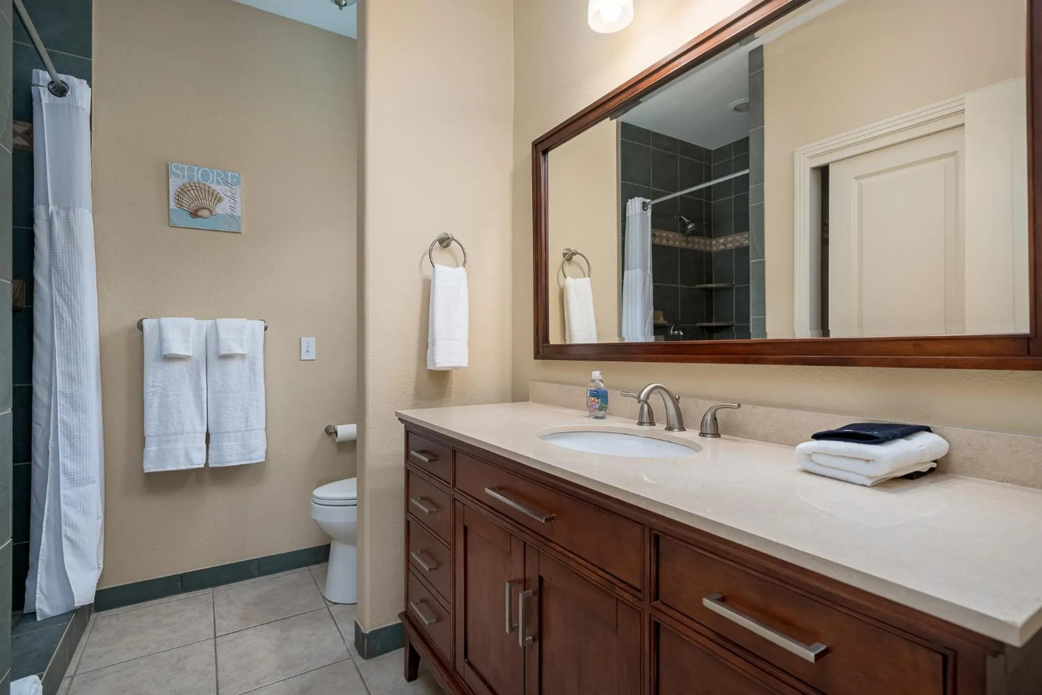 Property building in Pickled Pirate