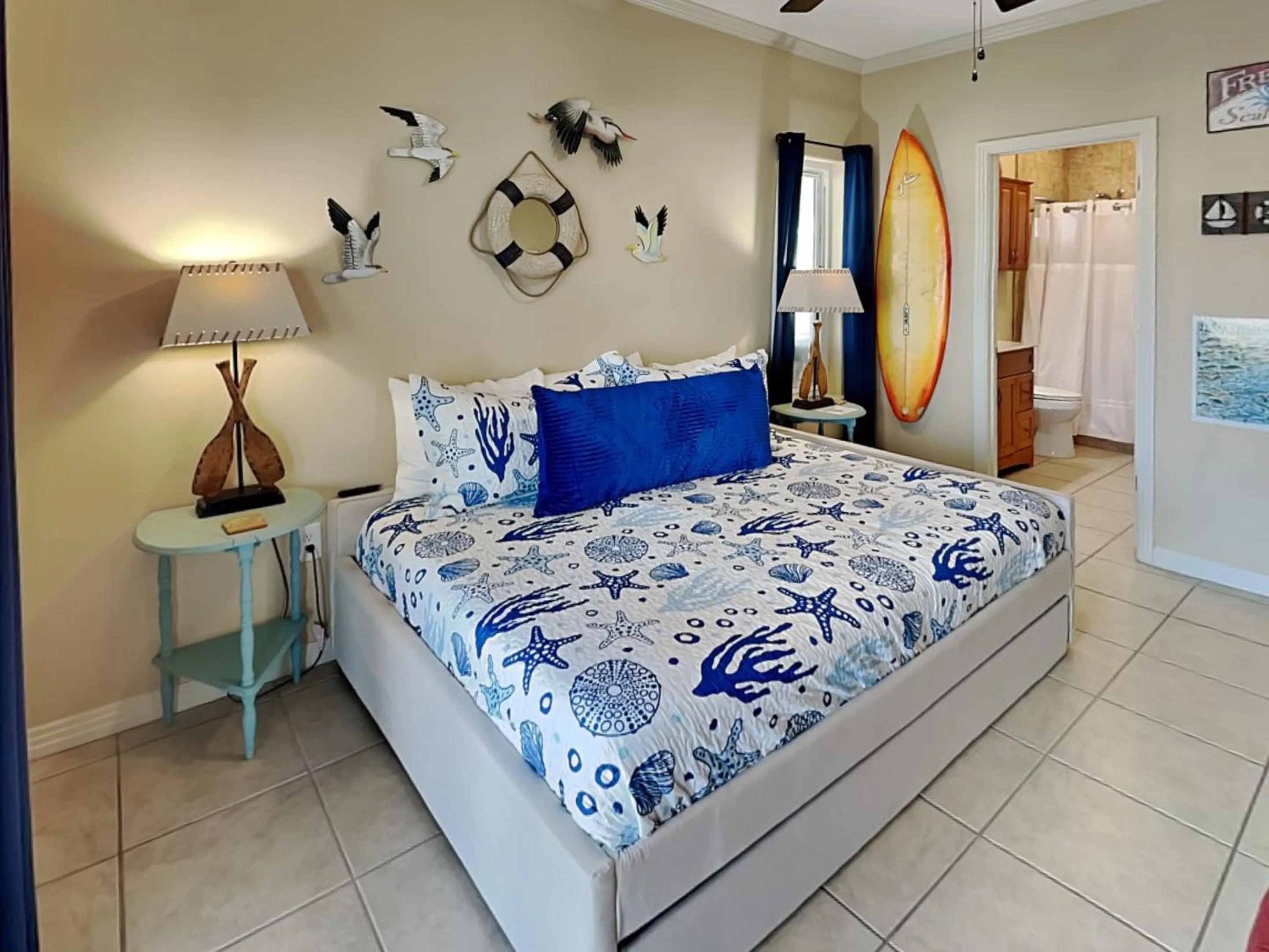 Bed in Pickled Pirate