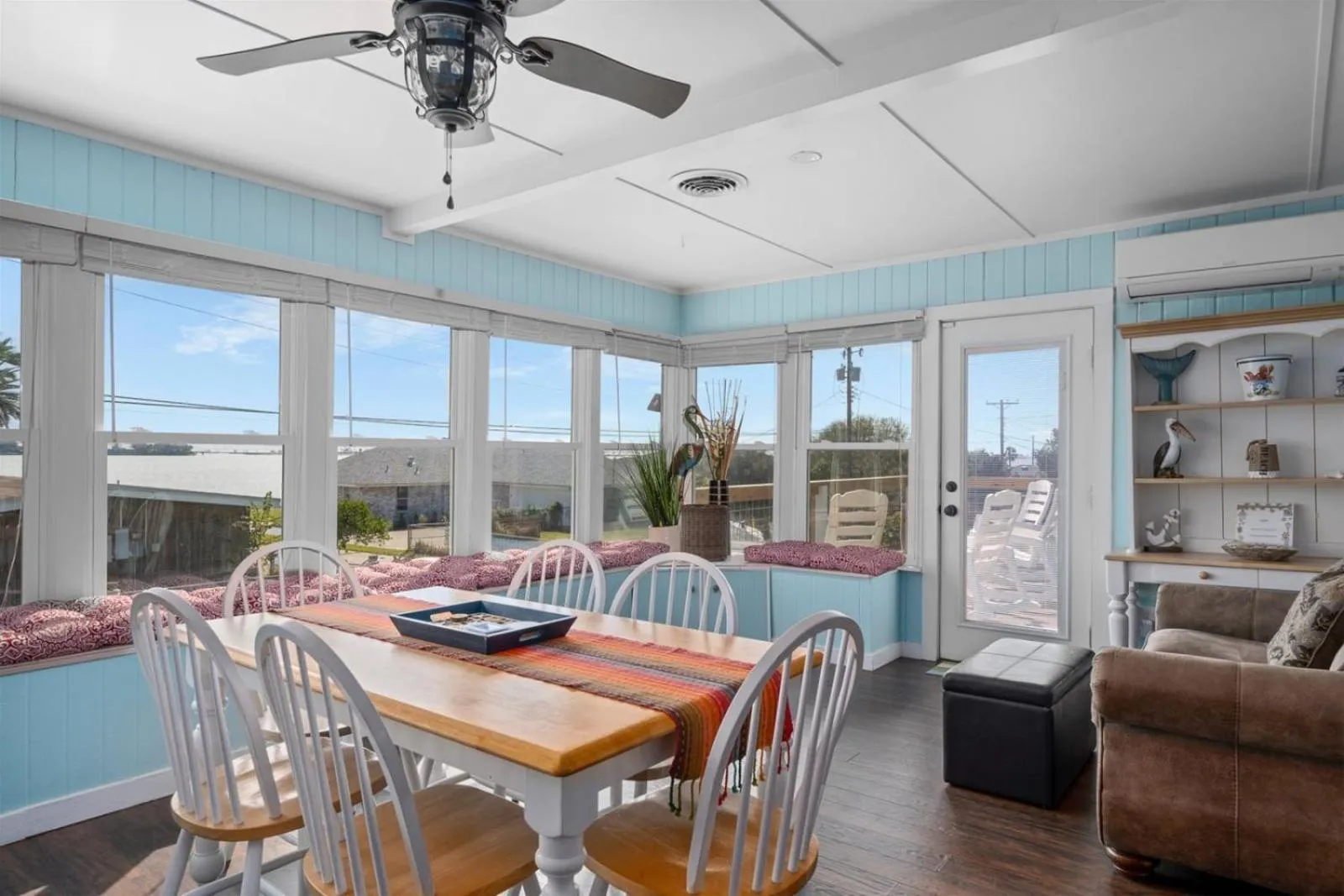 Property building in Texas Tiki