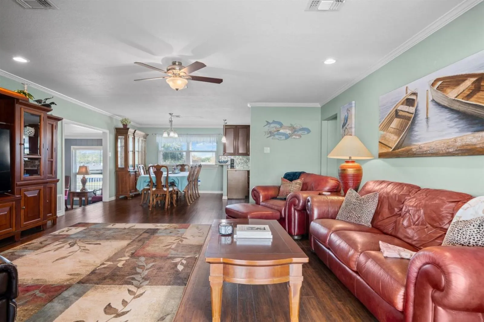 Property building in Texas Tiki