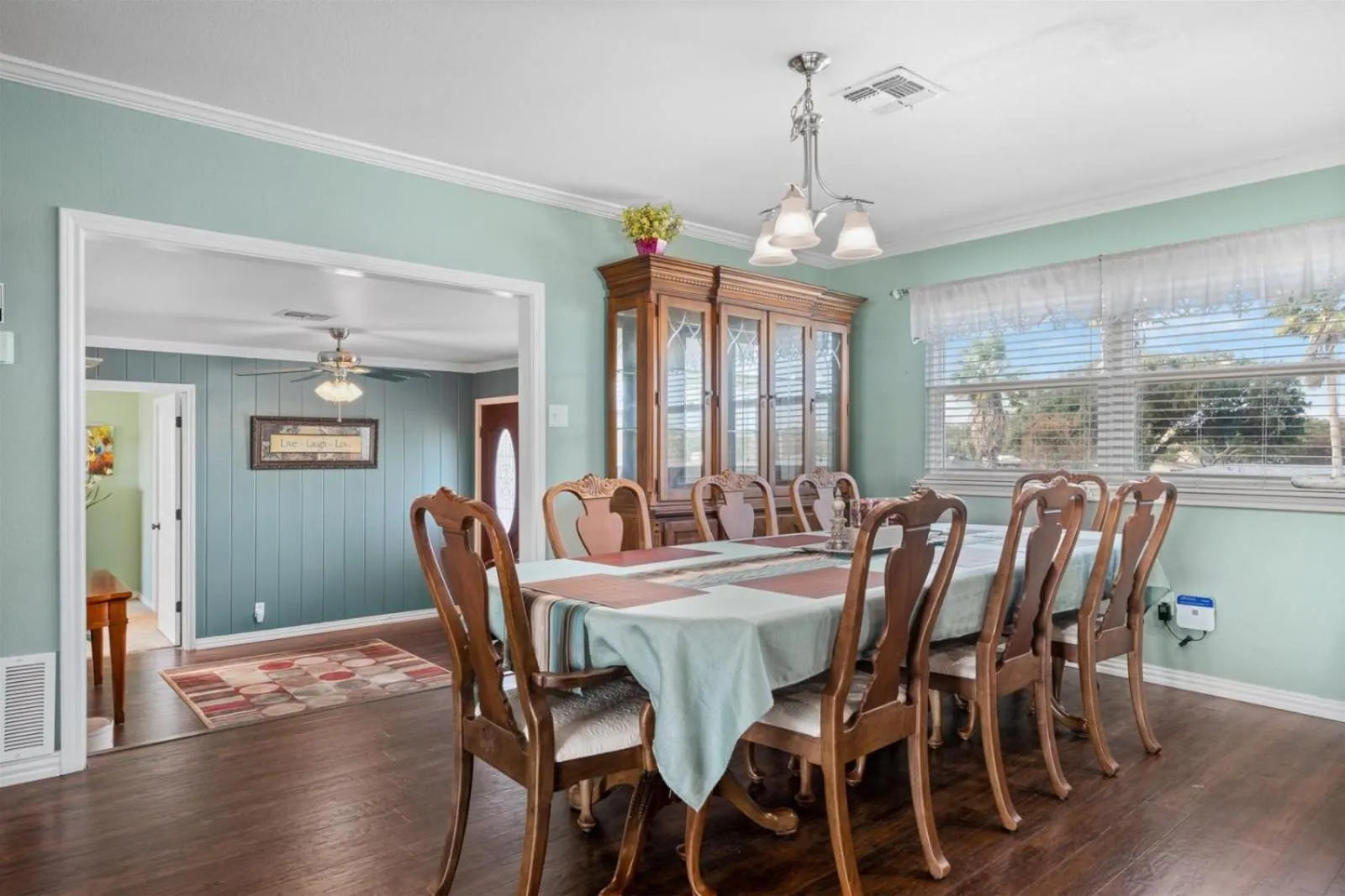 Property building in Texas Tiki