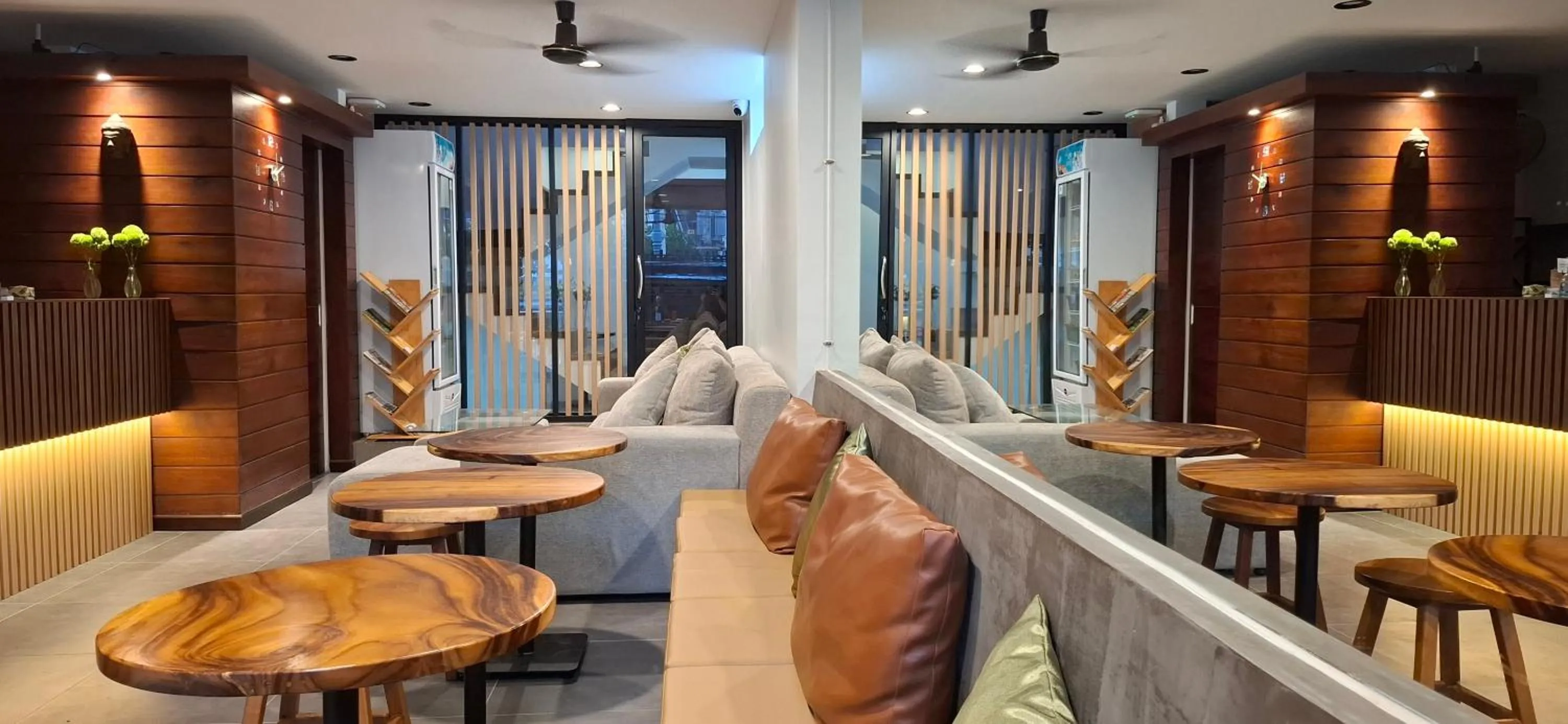 Living room in Sok Hotel And Coffee Siem Reap