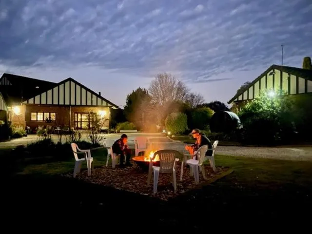 fireplace in Greenvale Holiday Units Mansfield