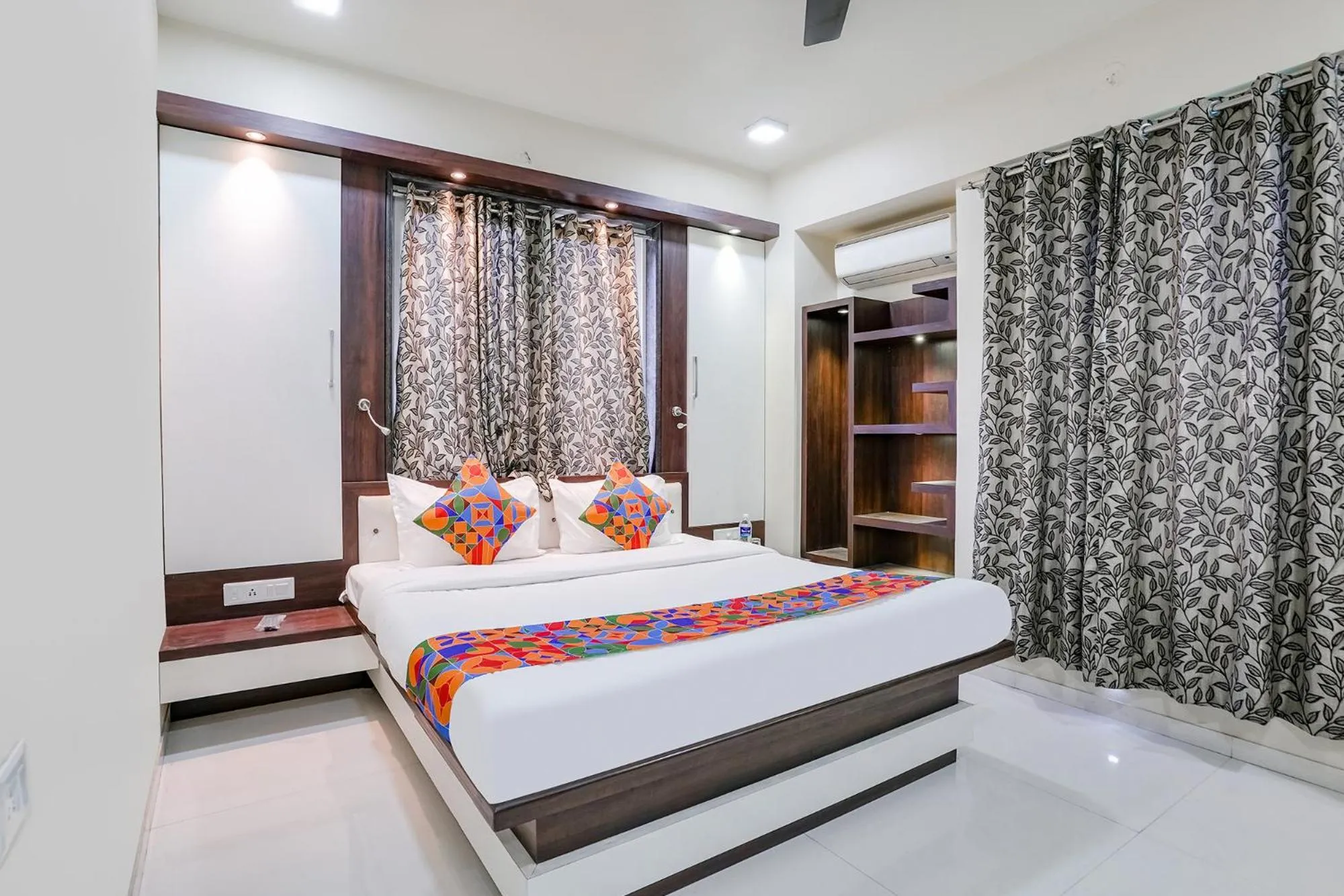 Photo of the whole room, Bed in Via Rudra Residency - Nr Medicover hospital