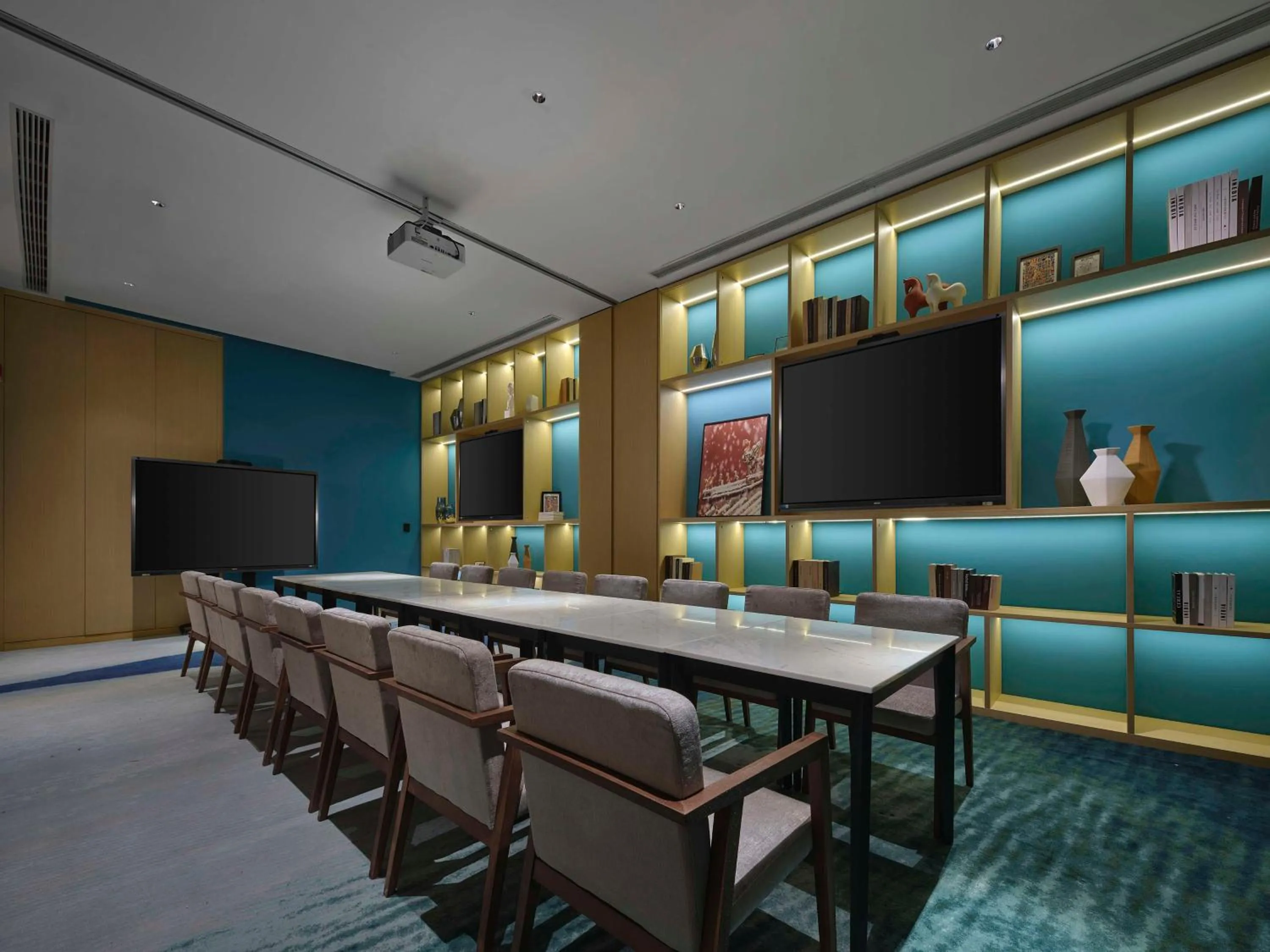 Meeting/conference room in Hilton Garden Inn Beijing Haidian Daoxiang Lake