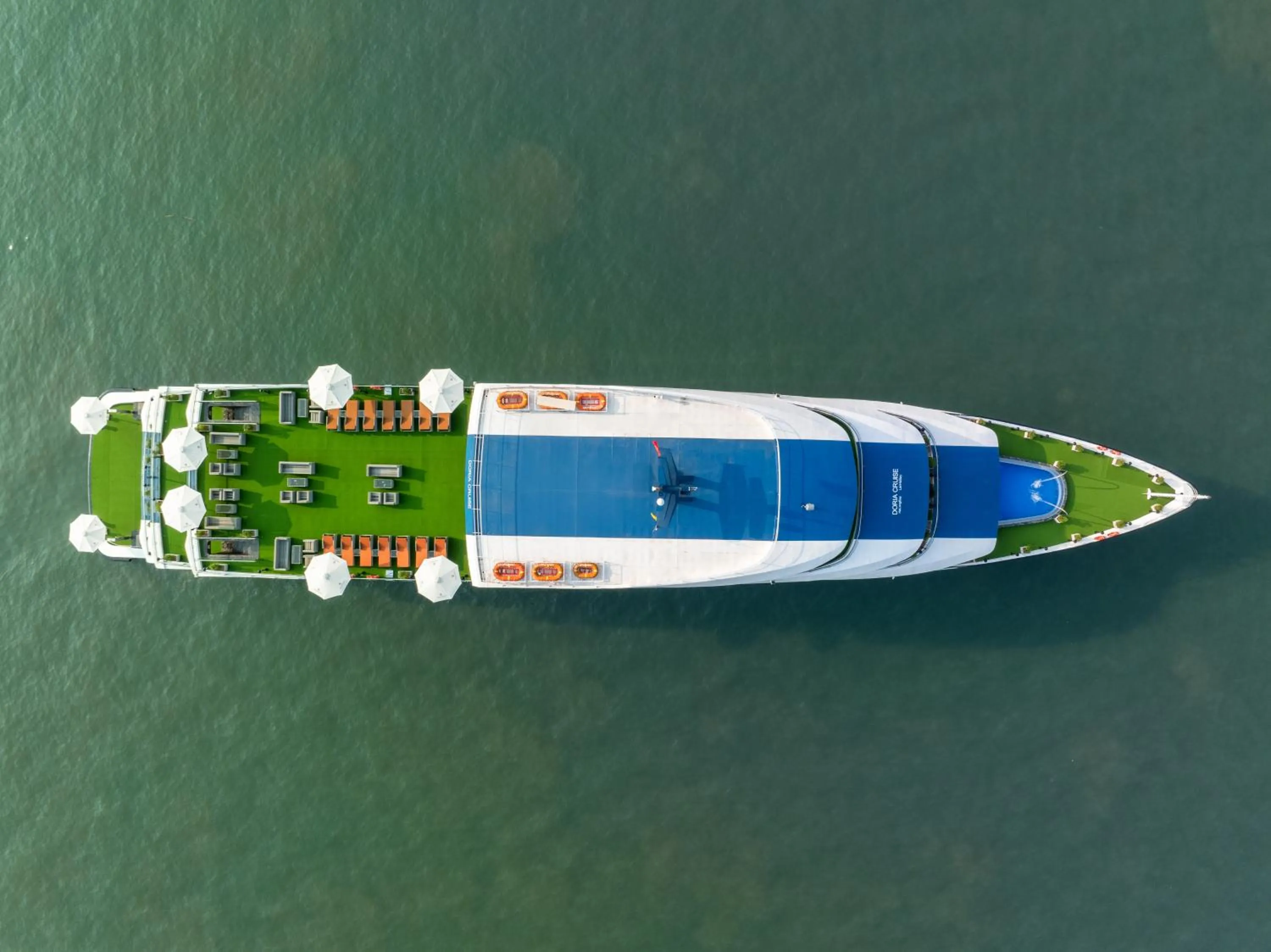 Natural landscape in M'Gloria Cruise by HAG