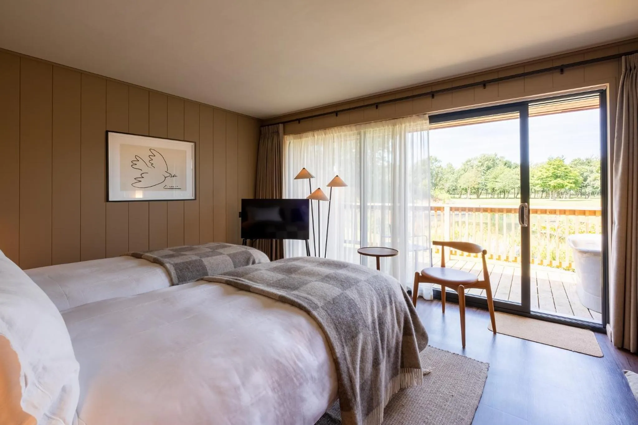 Seating area, Bed in Laceby Manor - Spa & Golf Resort