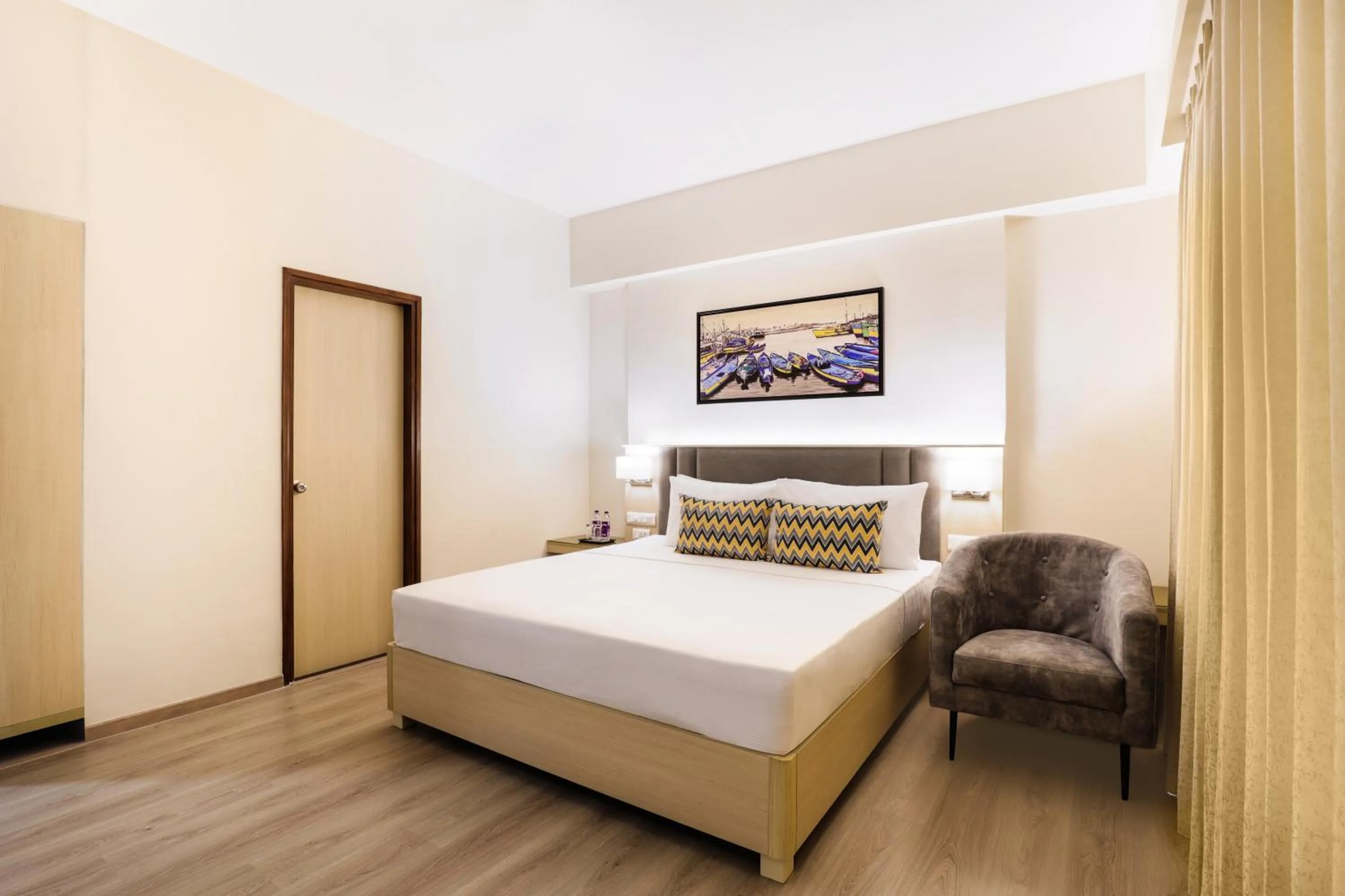 Bedroom, Bed in Keys Lite By Lemon Tree Hotels Sreekanya