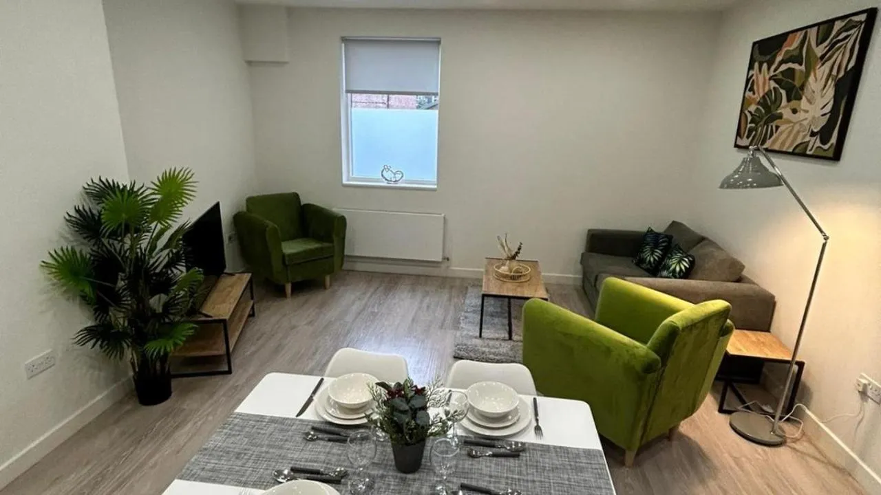 Other in Luxury 1-Bed Town Centre Platform South Stevenage