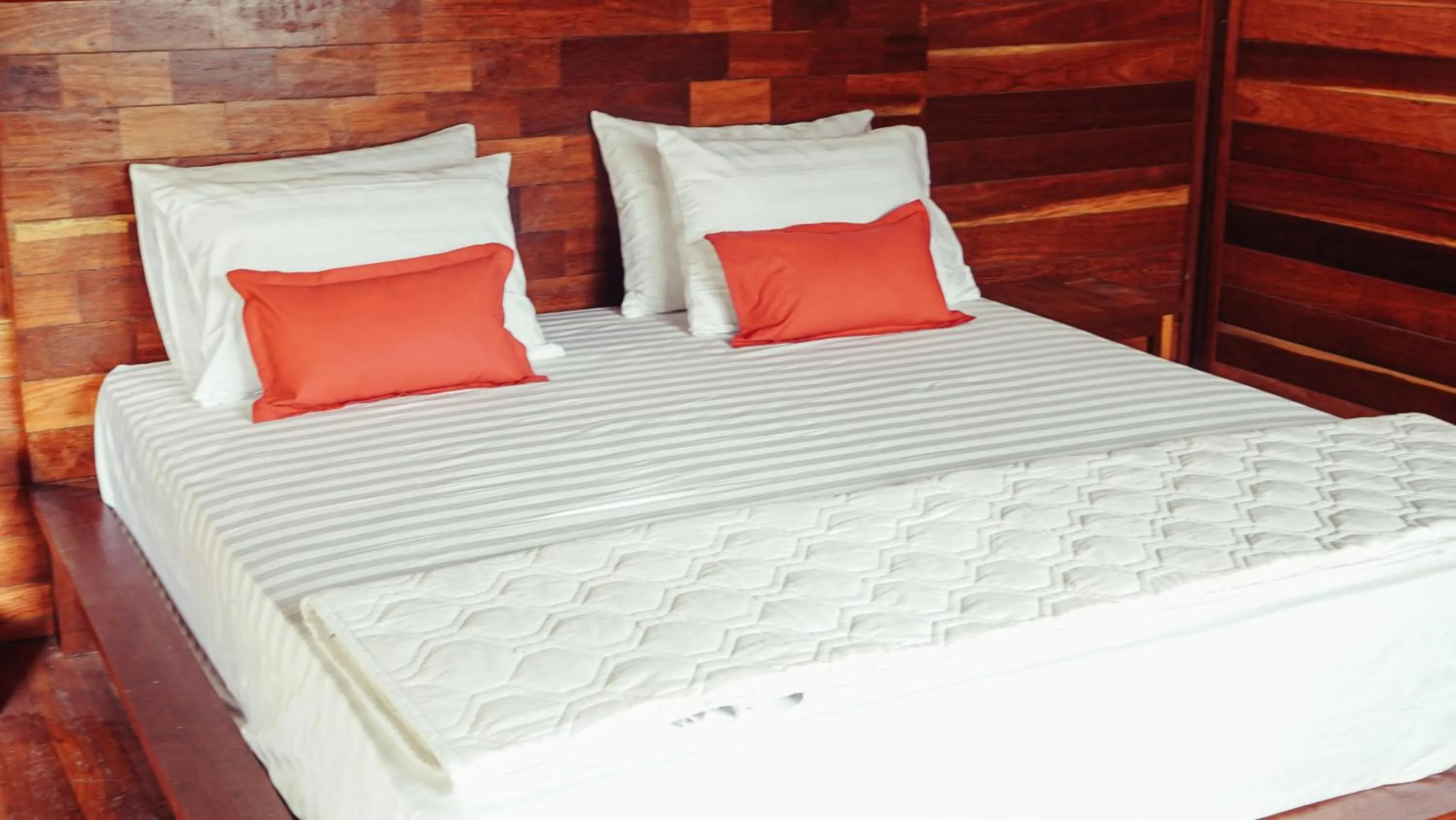 Bedroom, Bed in Madaira Villa Senggigi