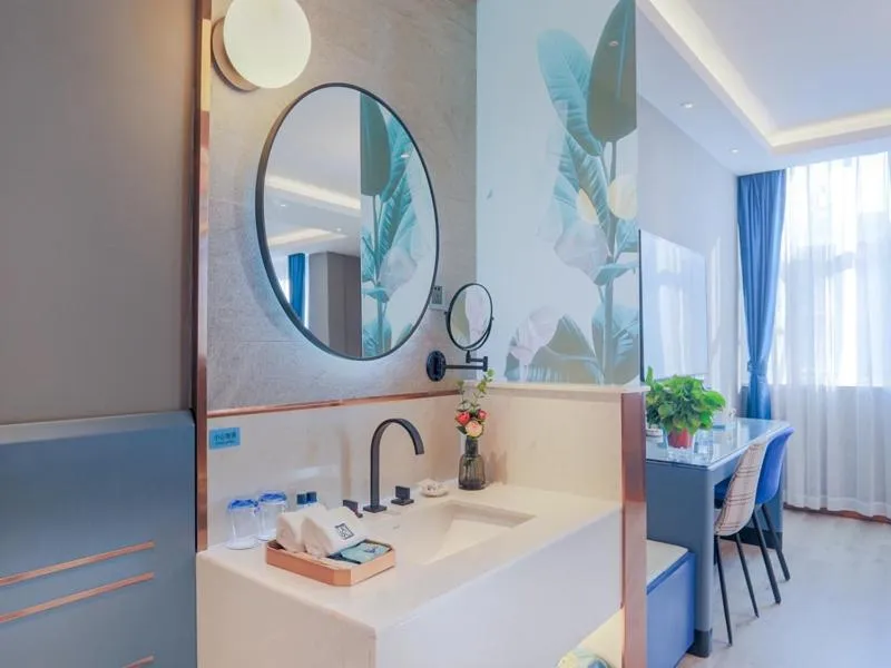 LanOu Hotel Taixing Wanda Plaza