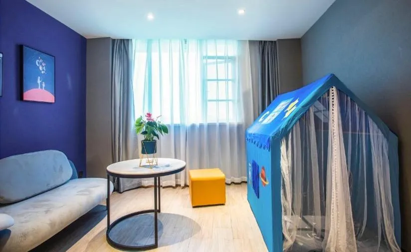 LanOu Hotel Jingzhou East Gate of Ancient City Wanda Plaza