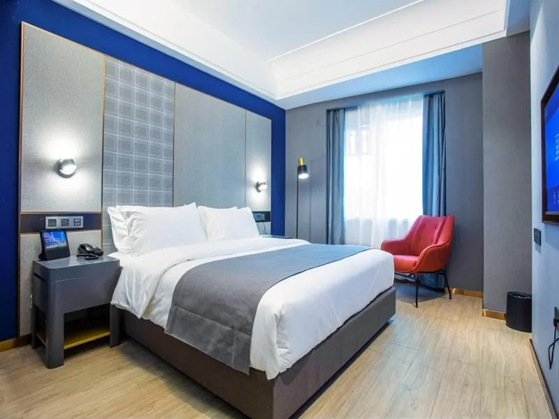 LanOu Hotel Jingzhou East Gate of Ancient City Wanda Plaza