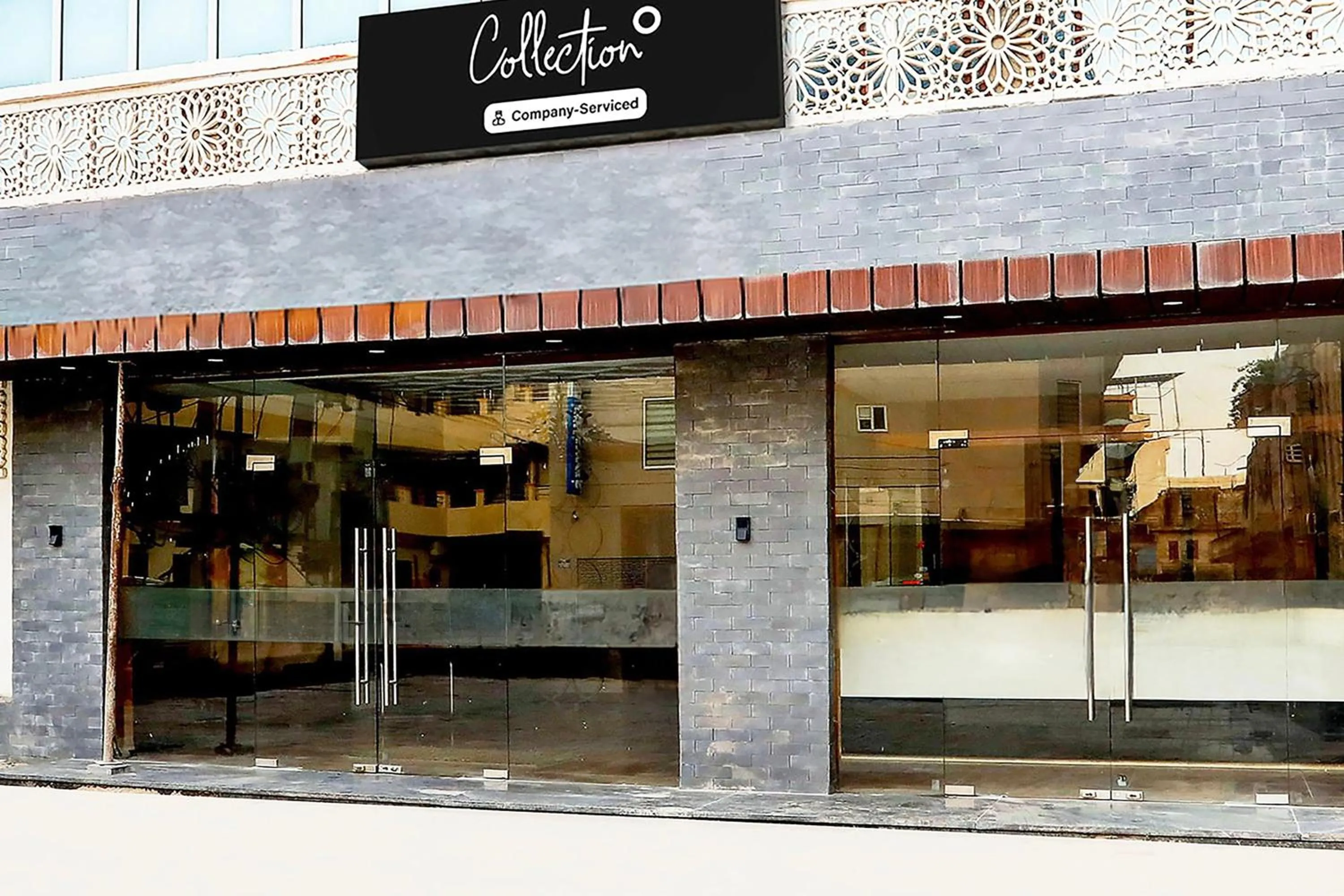 Facade/entrance in Super Collection O Alwar formerly Hotel Ashoka