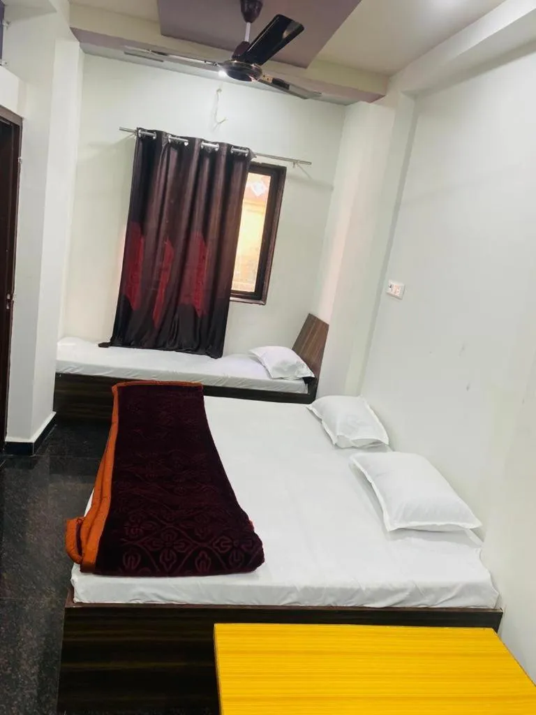 Bed in Hotel Arsh Palace