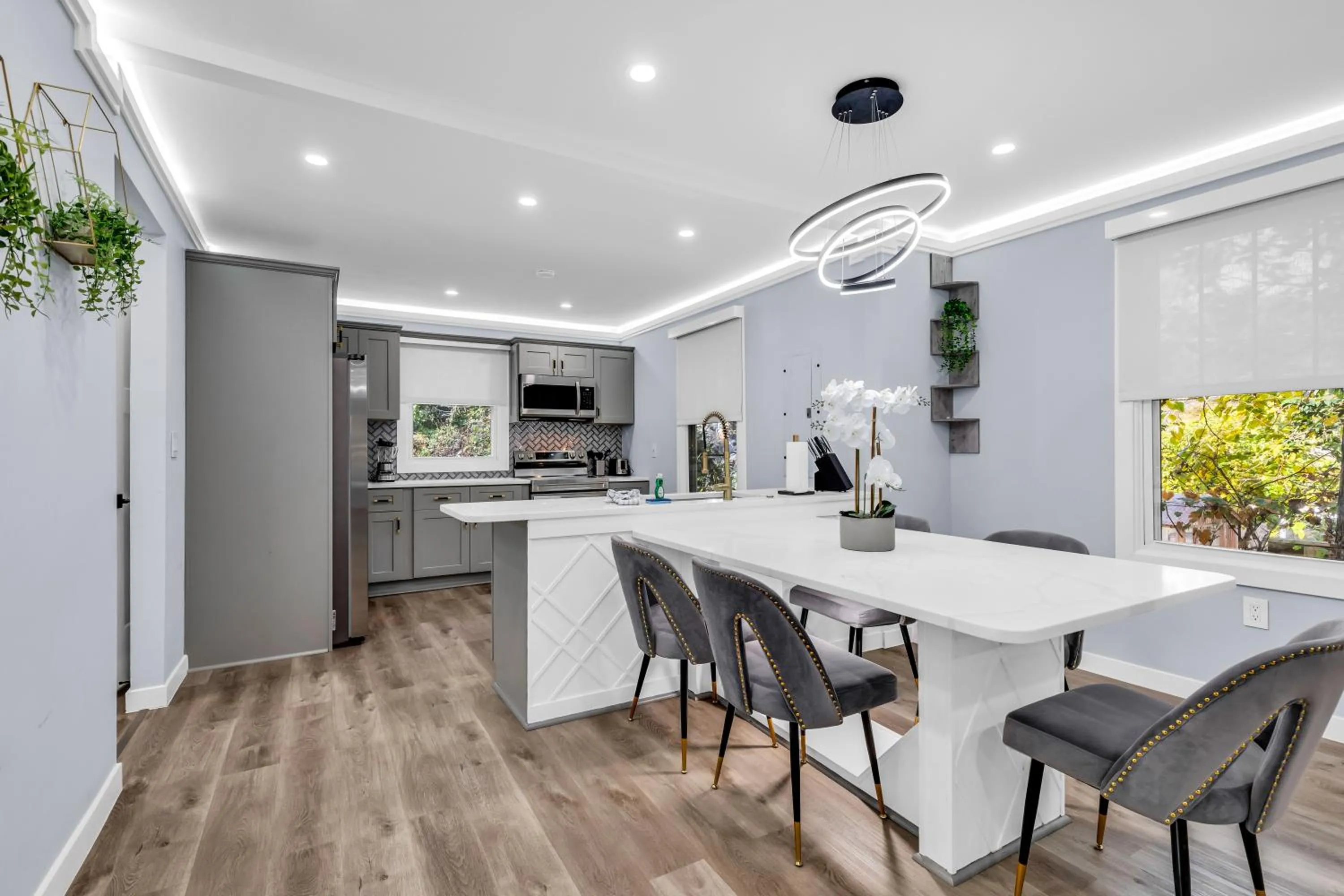 Dining area in Luxury 3BR House in Charlotte
