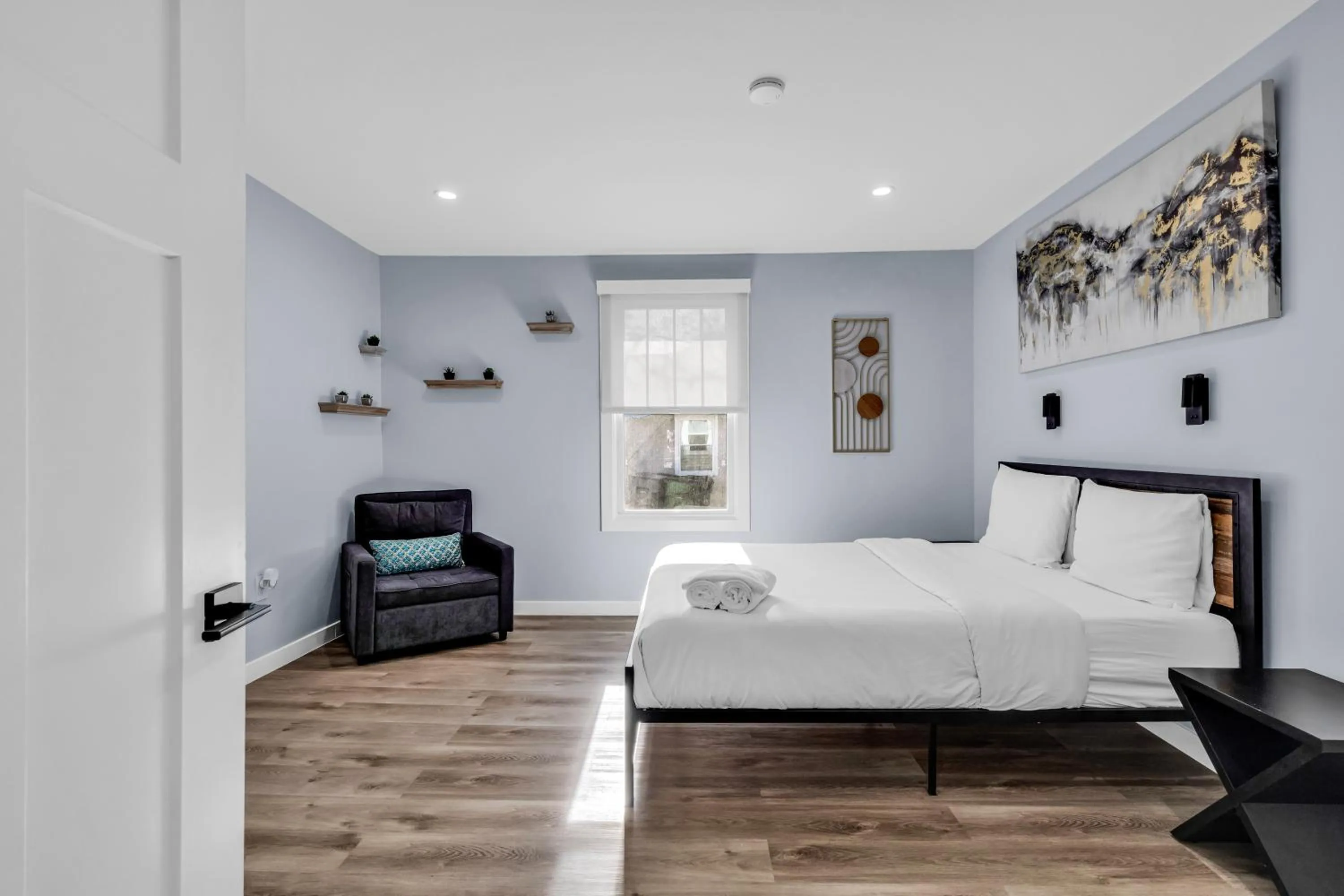 Bedroom, Bed in Luxury 3BR House in Charlotte