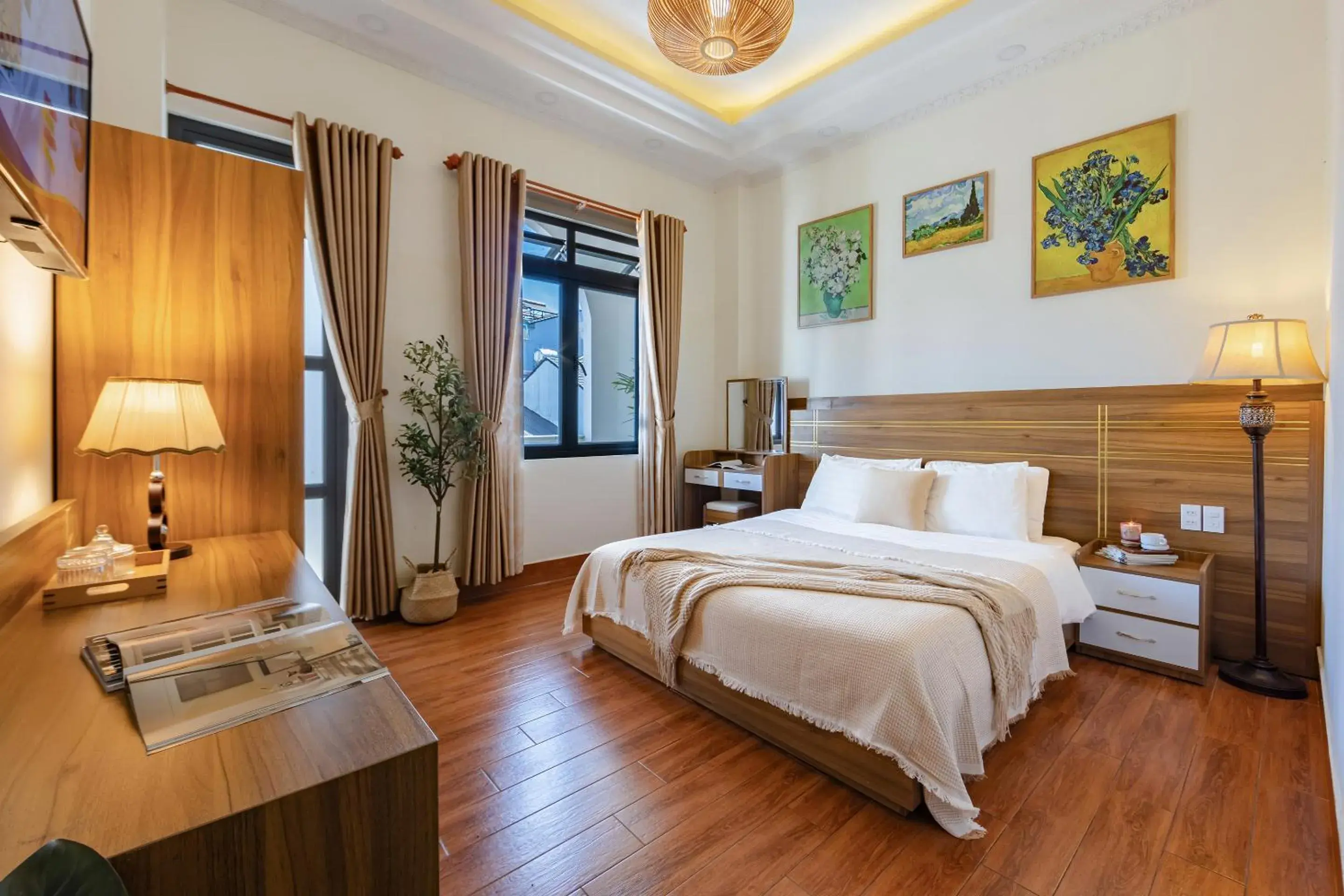 Deluxe Double Room with Balcony in Le Gia Hotel Deluxe Double Room with Balcony in Le Gia Hotel