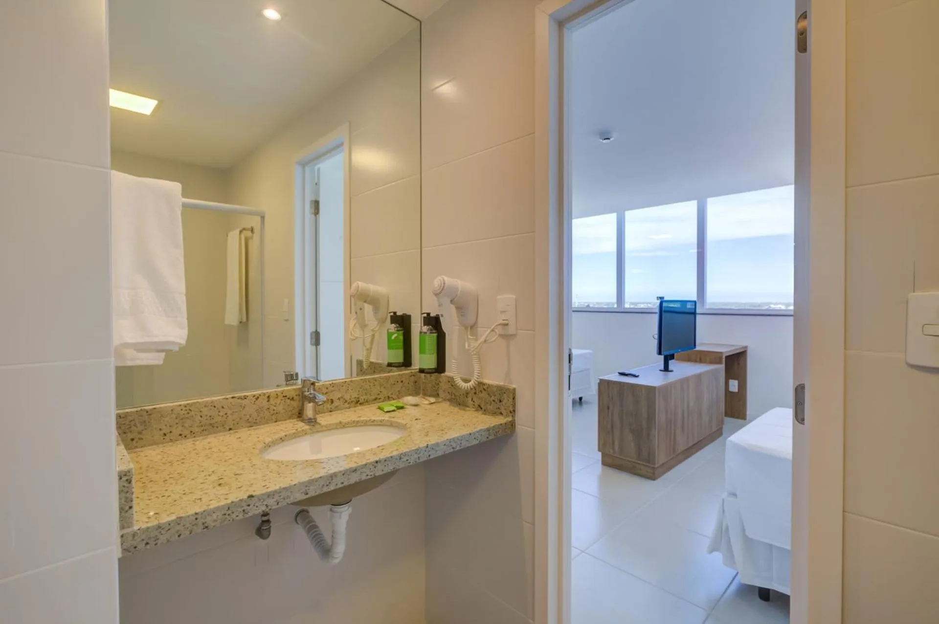 Bathroom in Go Inn São Mateus