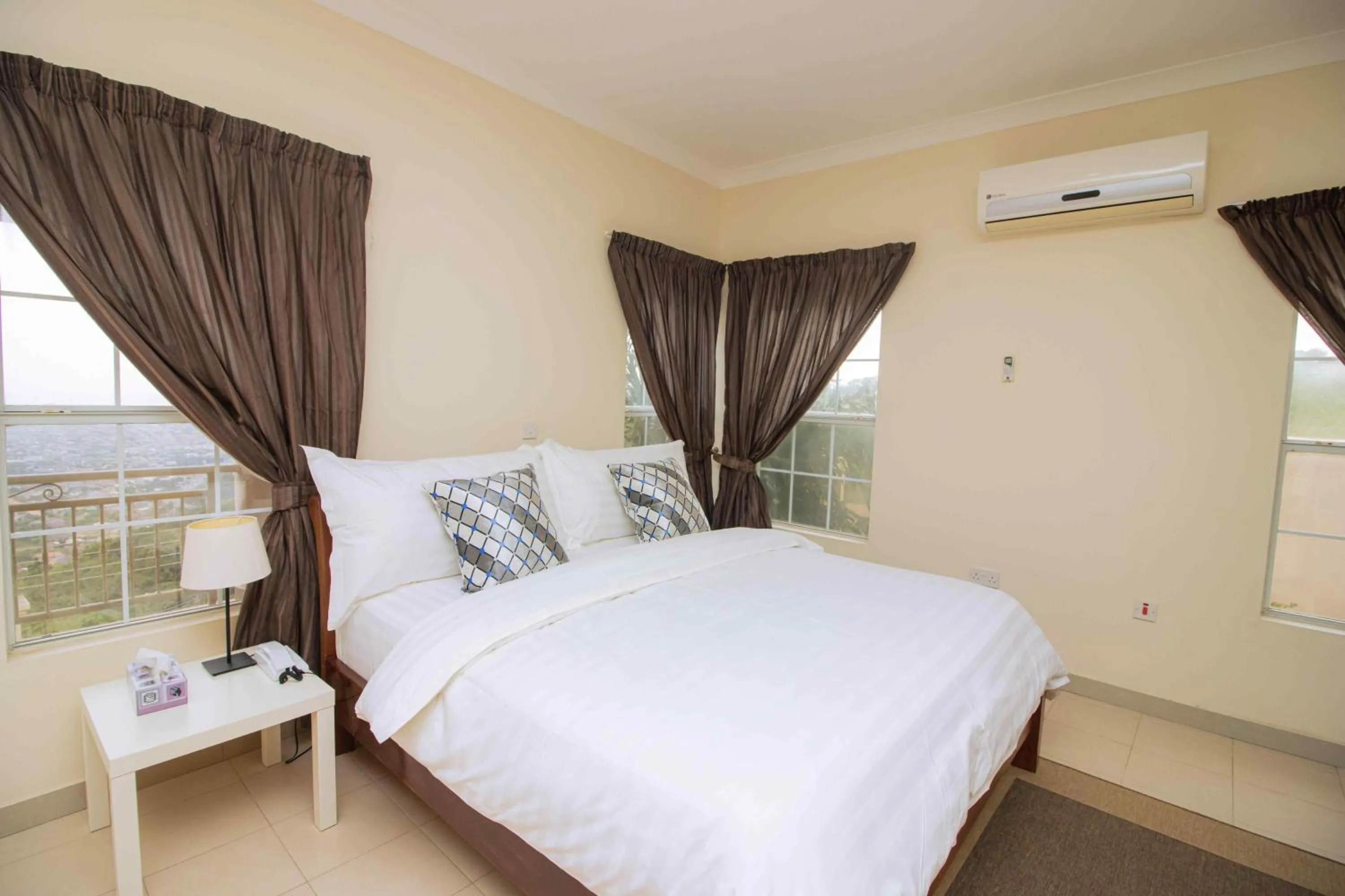 Bed in Brown Hills Residences