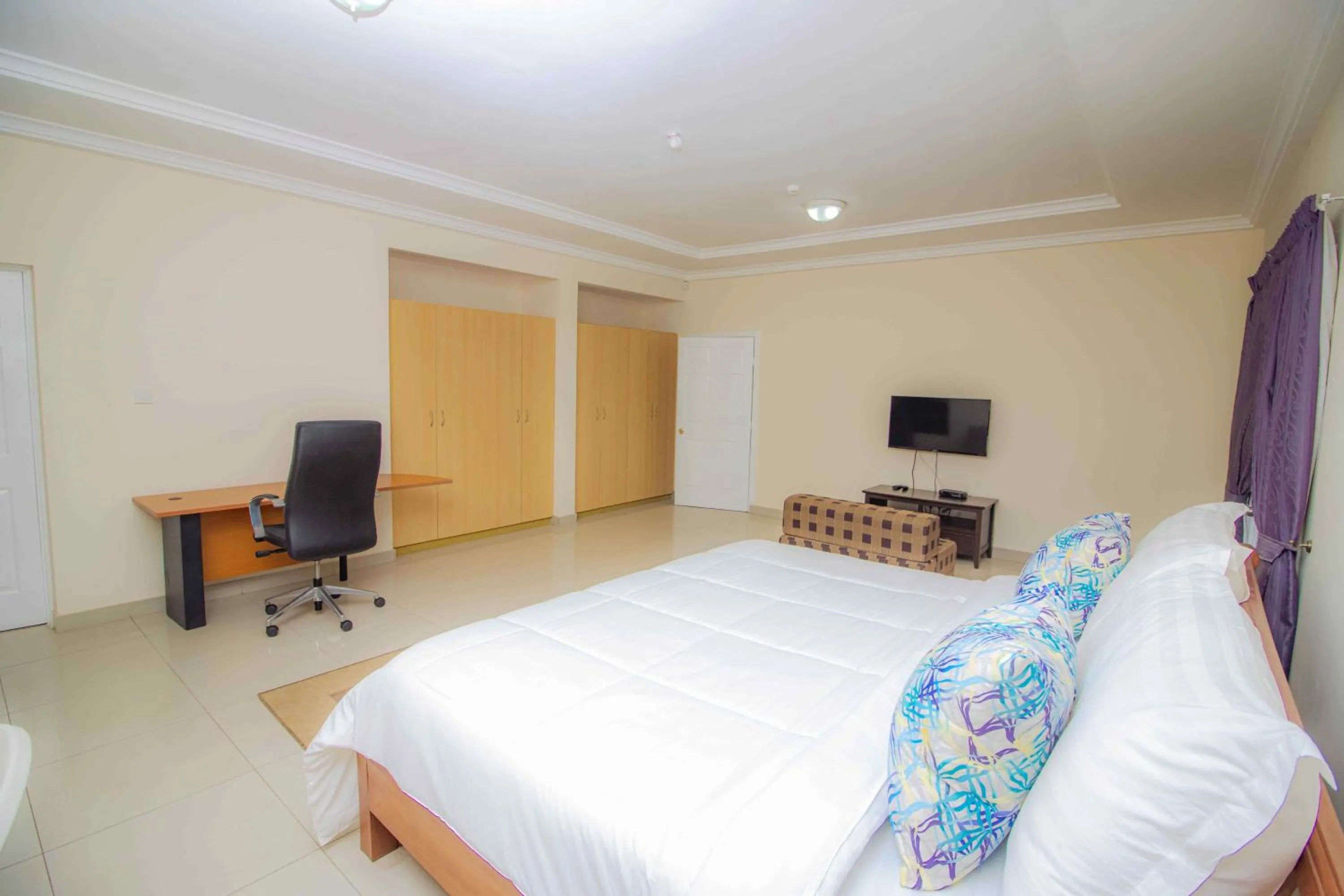 Bed in Brown Hills Residences