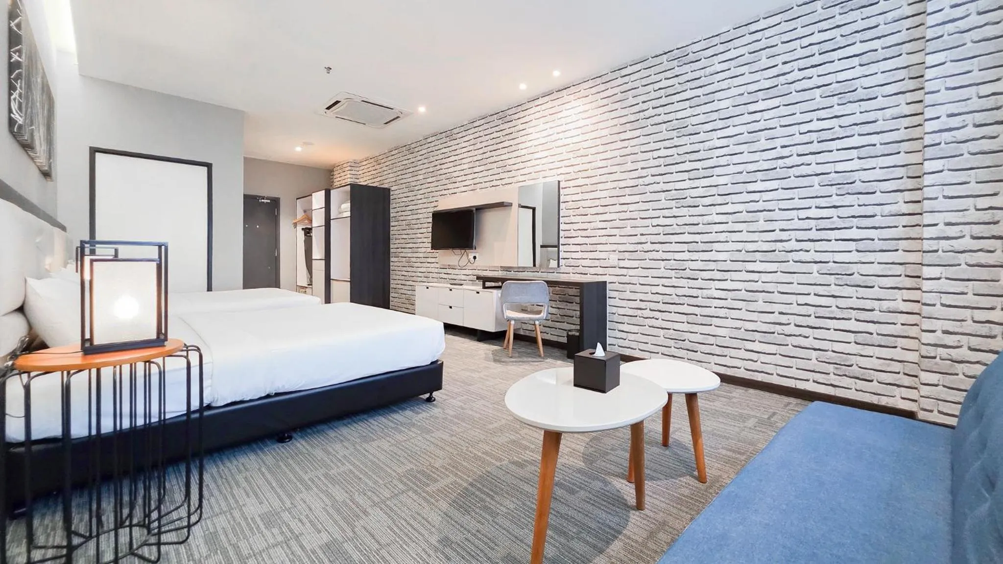 Bedroom, Bed in Fives Hotel DNP