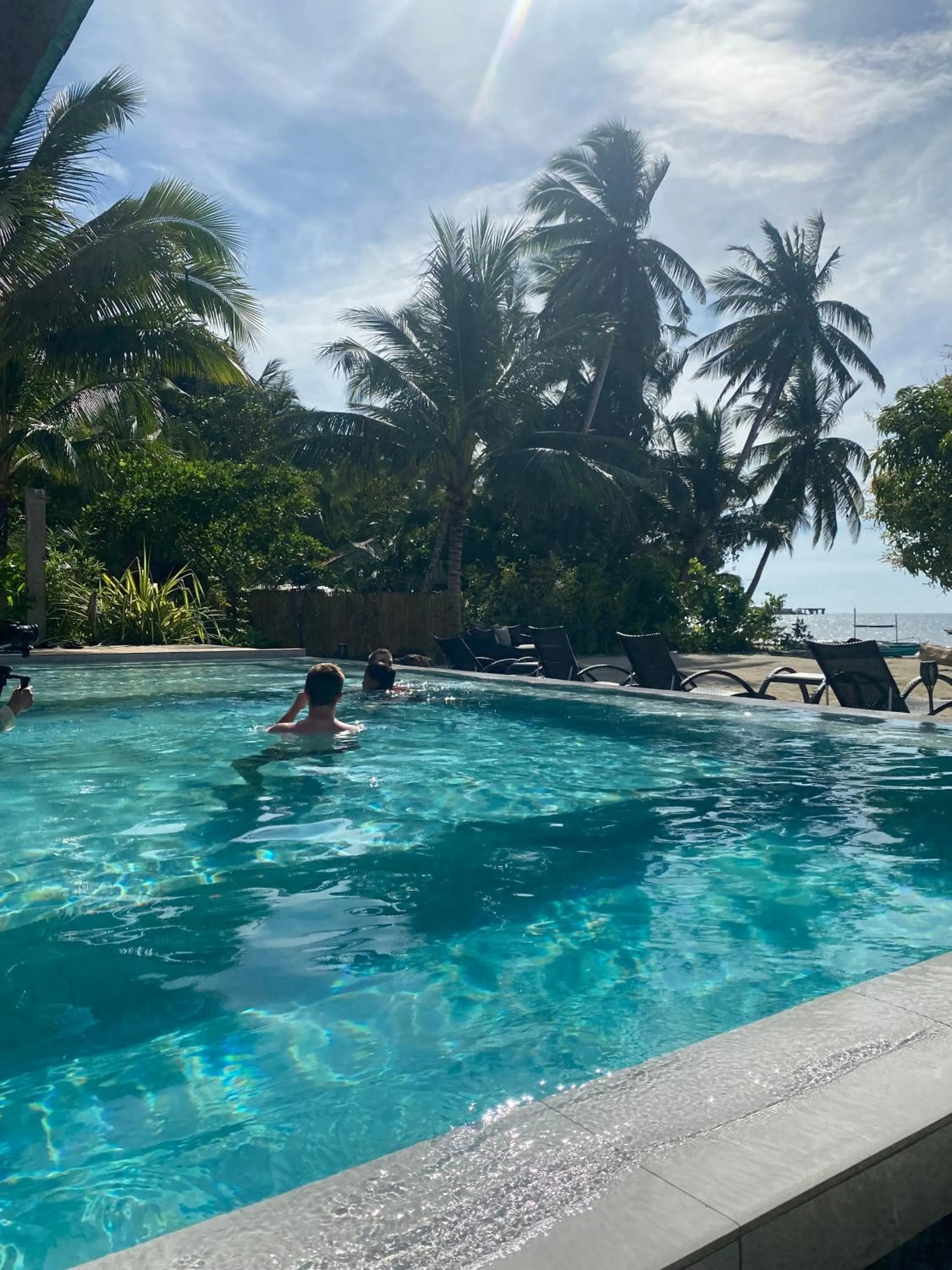 Day in Amila Dive Beach Resort