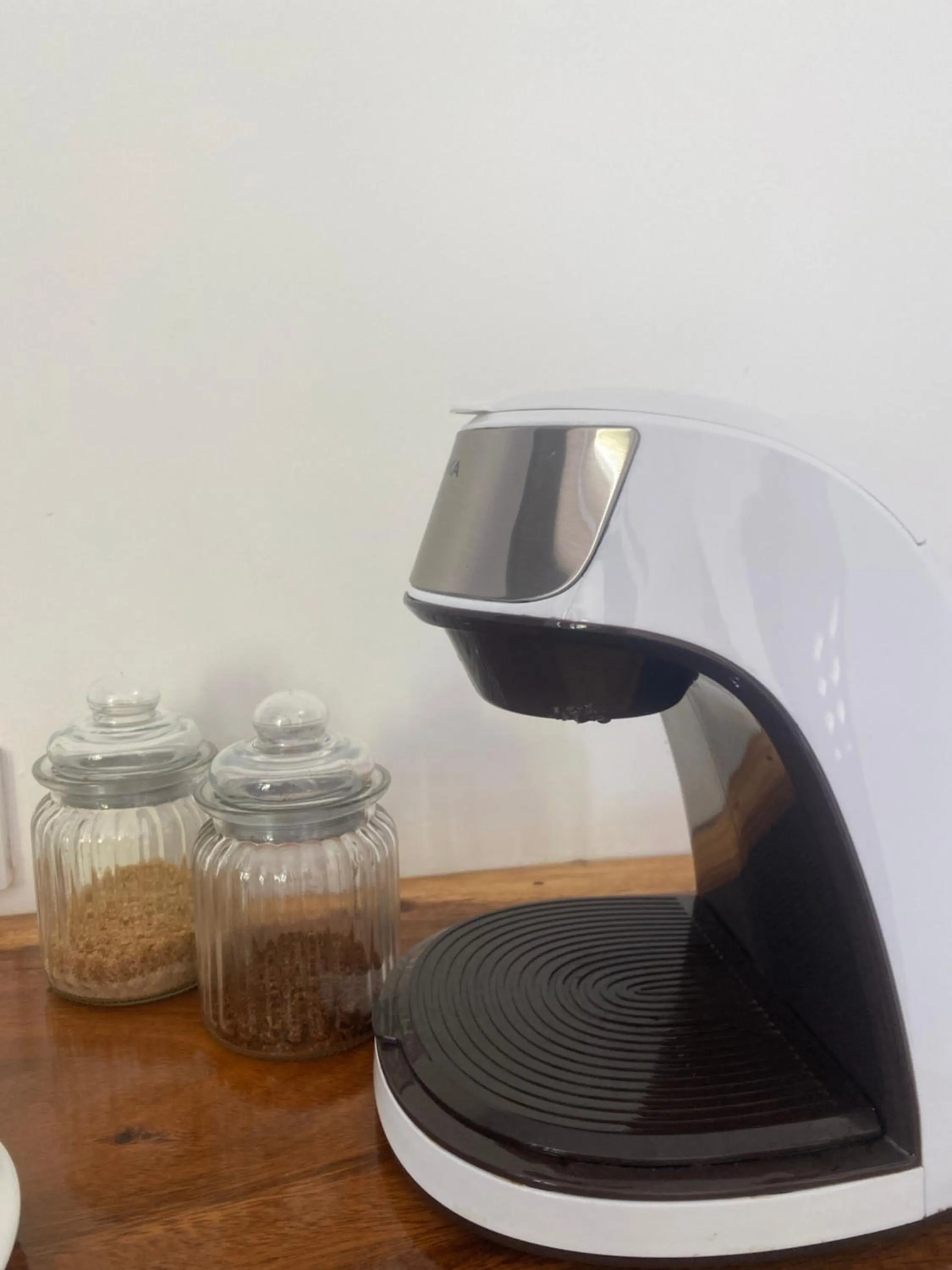 Coffee/tea facilities in Amila Dive Beach Resort