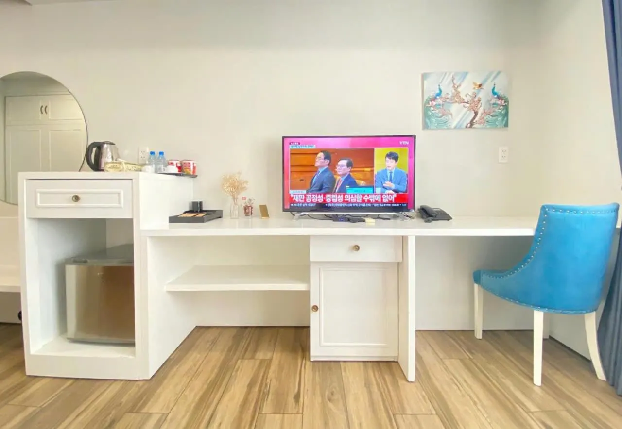 BALLANTINE HOTEL Phu My Hung- SECC