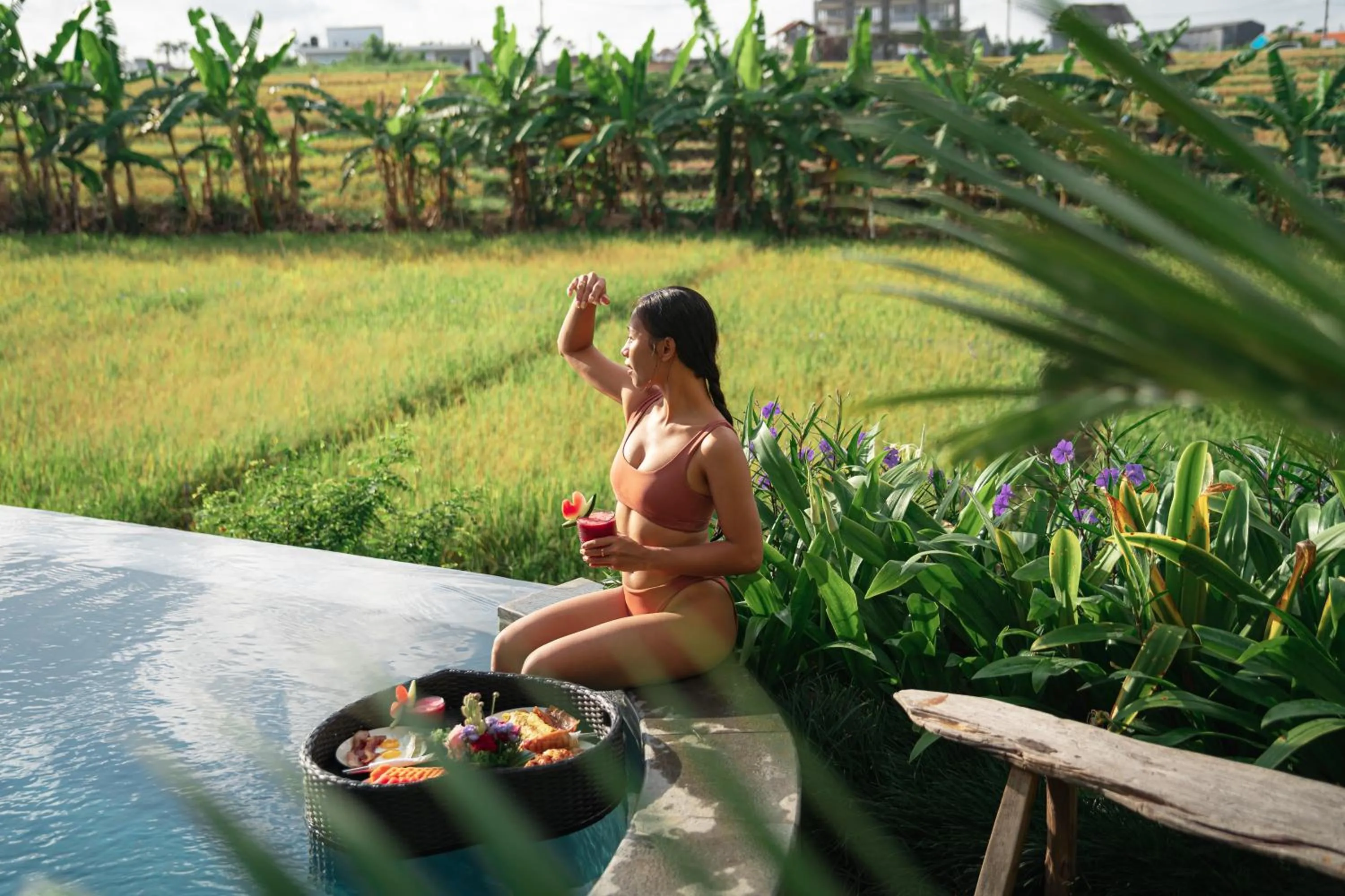 MAHALONA BALI STAY