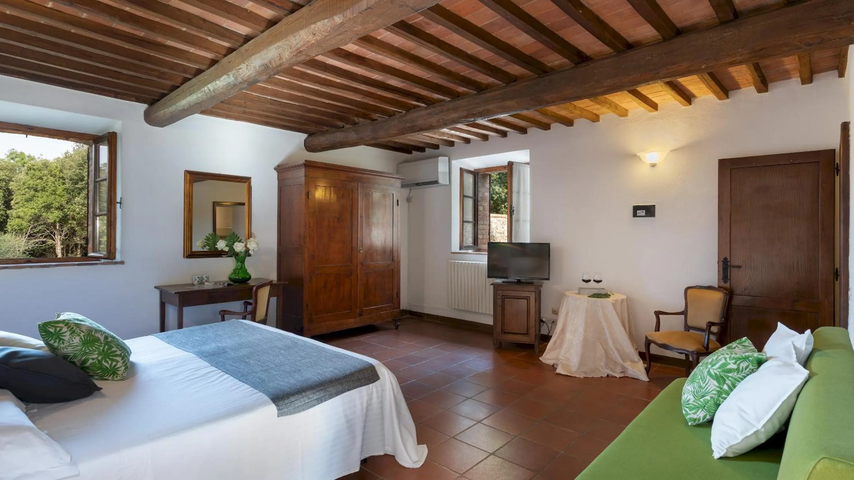 Other, Bed in BORGO GALLINAIO 32, Emma Villas