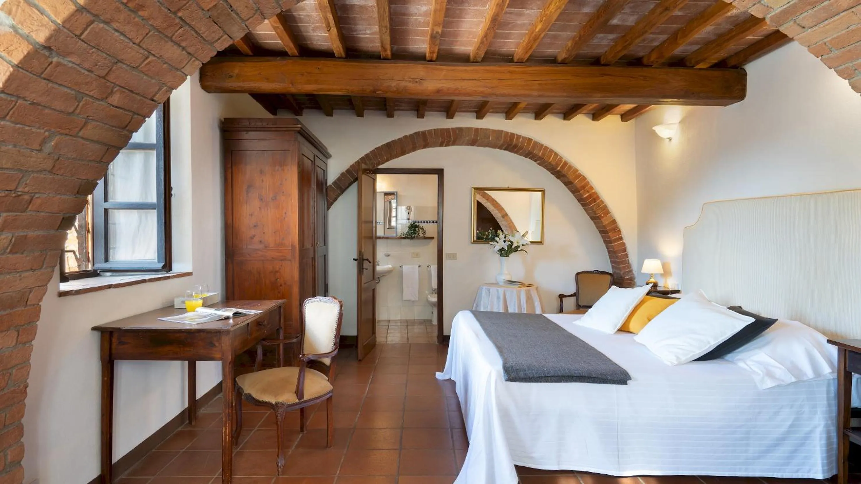 Other, Bed in BORGO GALLINAIO 32, Emma Villas