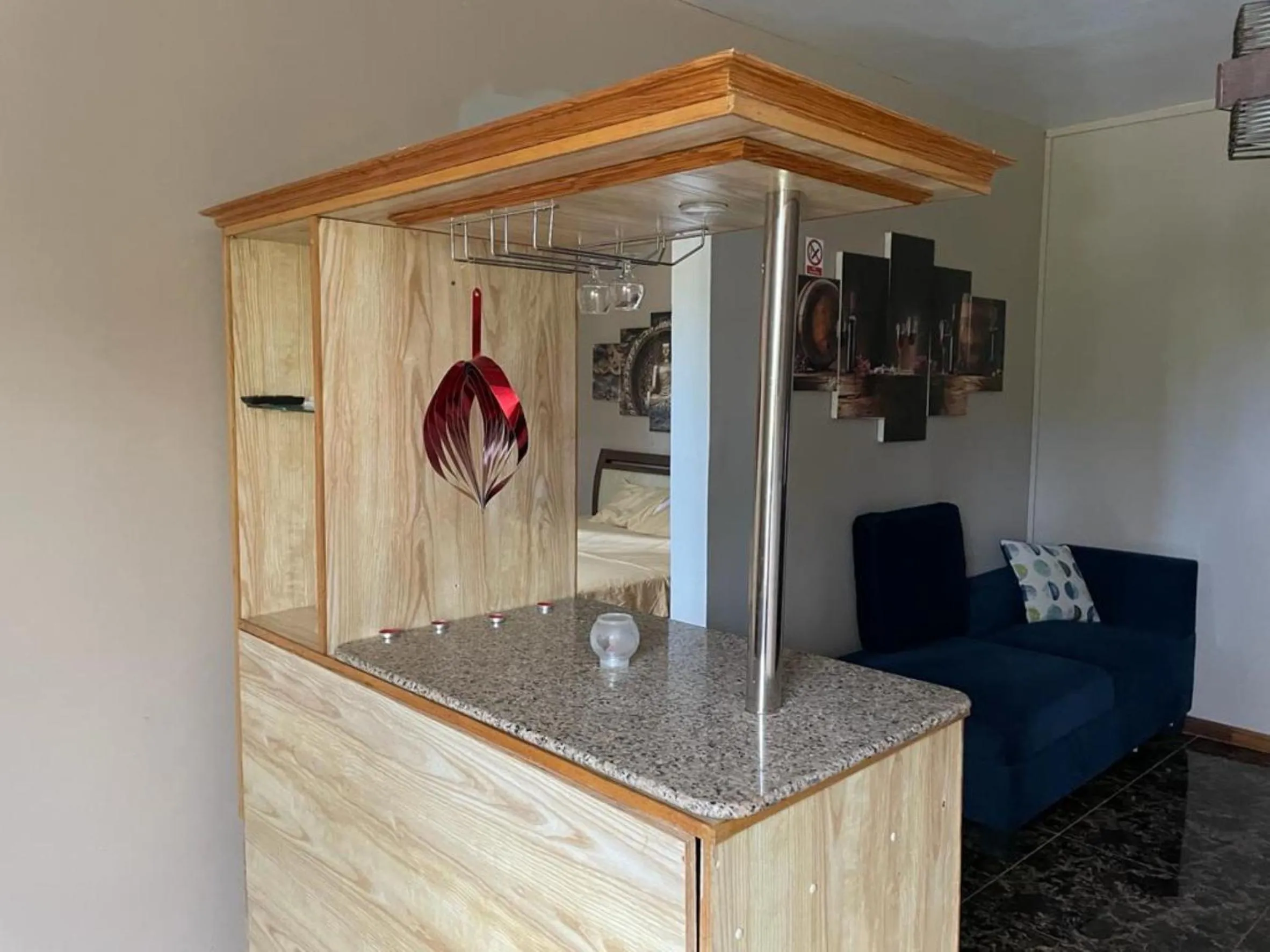 oven in Riambel Paradise Inn Luxury Room