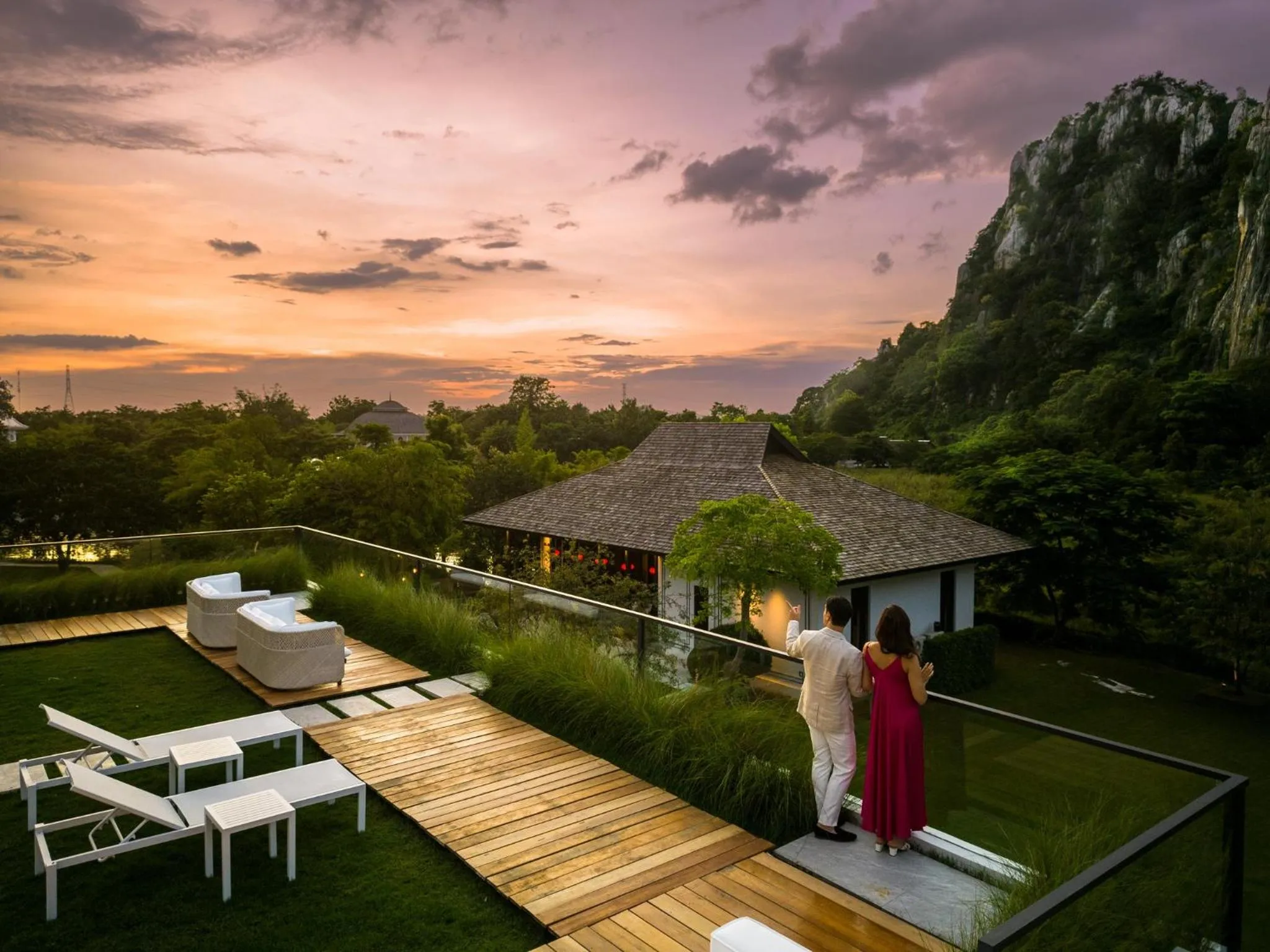 Restaurant/places to eat in The Soul Resort