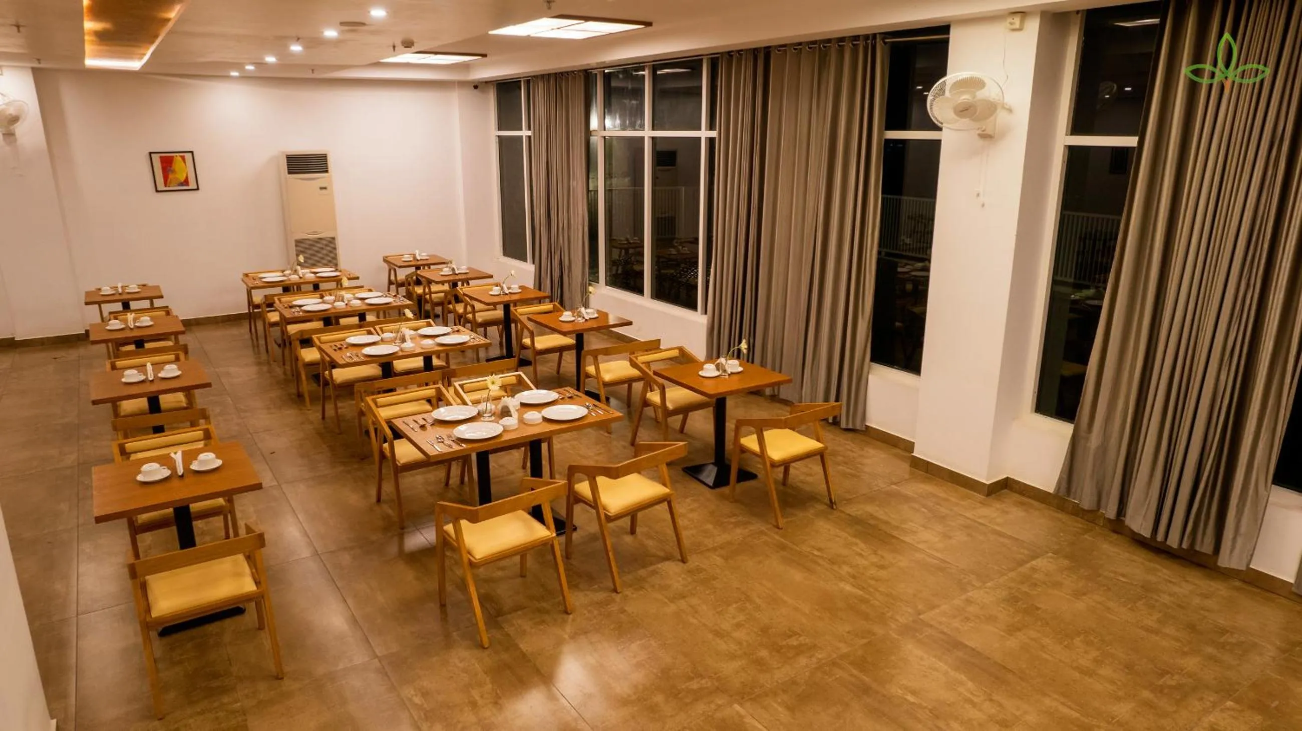 Restaurant/places to eat in Tea Tree Suites,Manipal