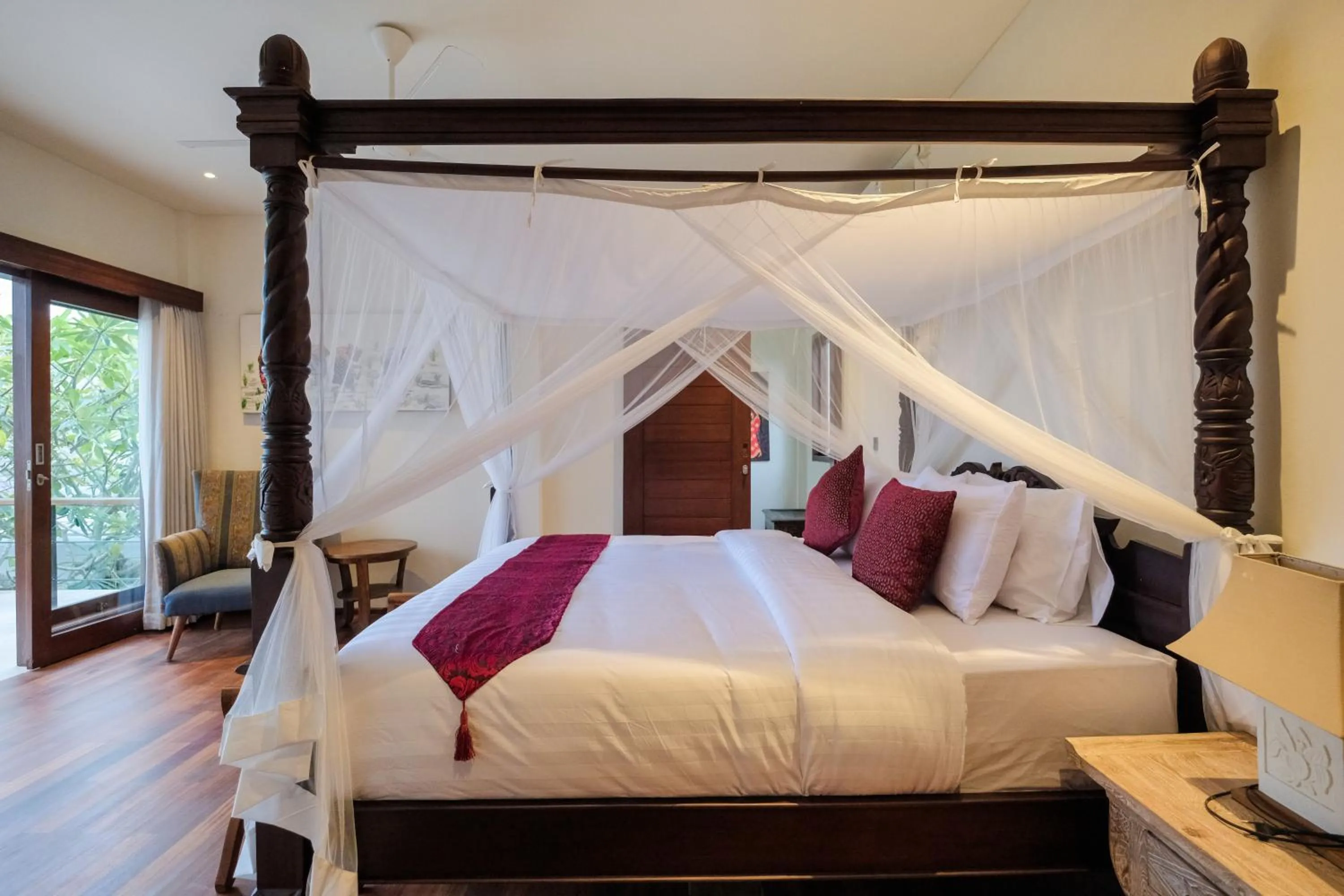 Bedroom, Bed in The Lavana Villa Puri Hawila Jimbaran - 5 Bedroom Villa