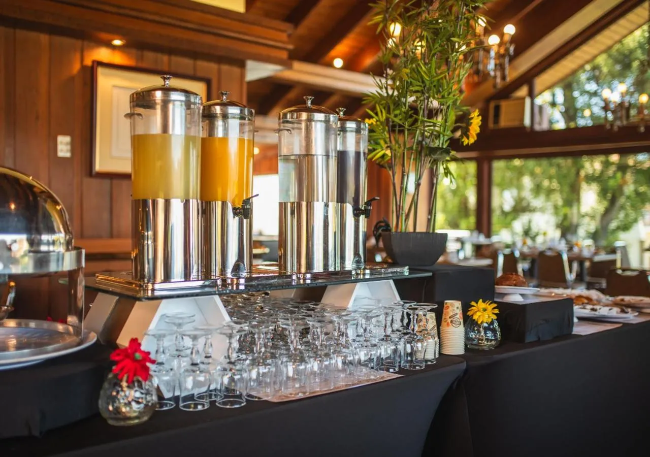 Buffet breakfast in Hotel Marina Villa del Rio